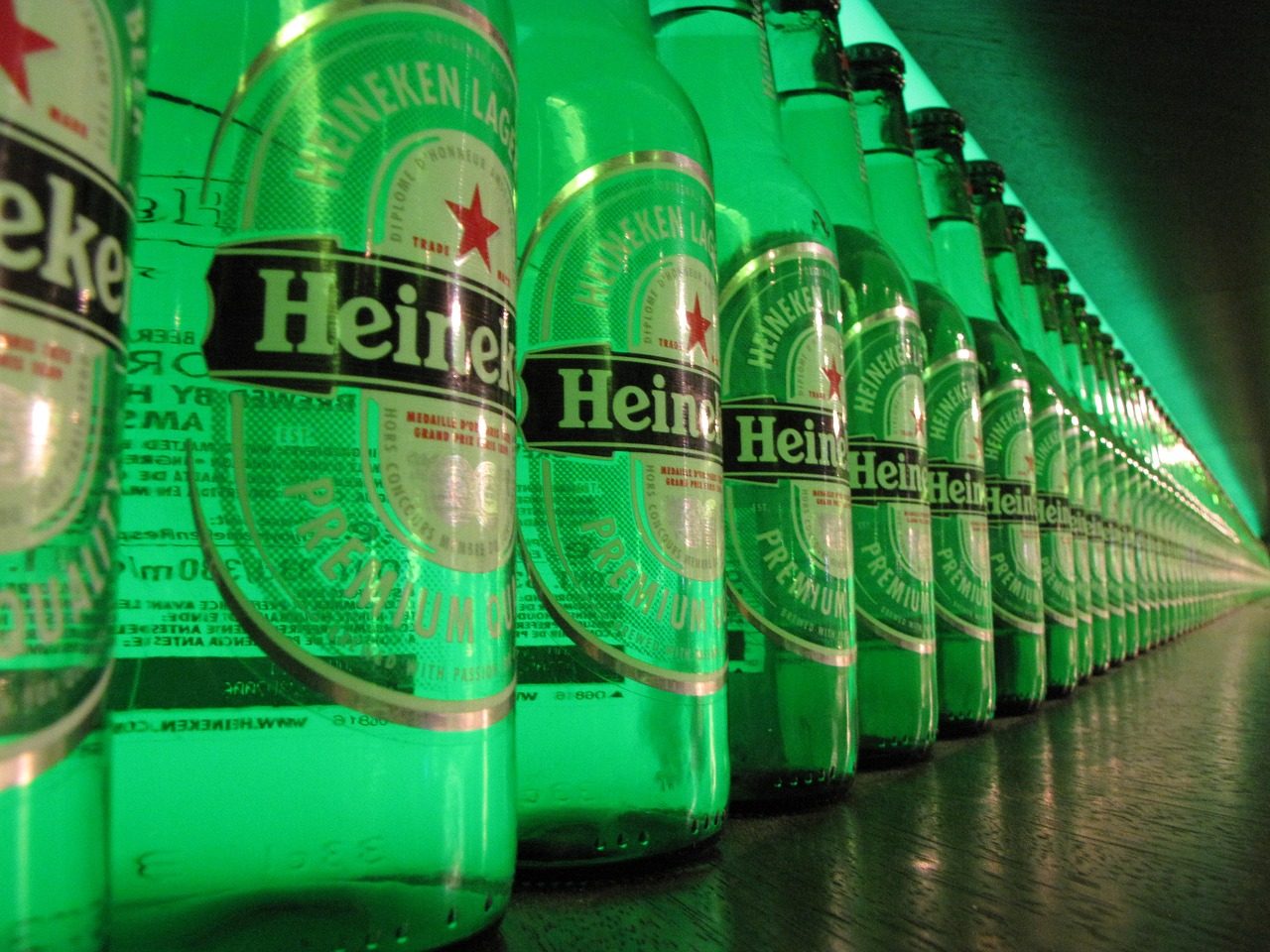 Dutch brewer Heineken ties up with SG's Grab to broaden beverage distribution