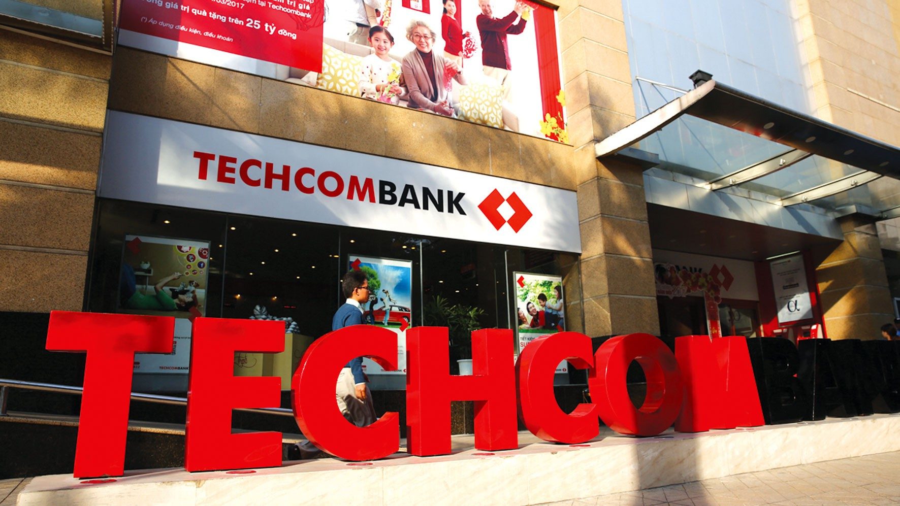Vietnam's PE-backed Techcombank raises $500m syndicated loan