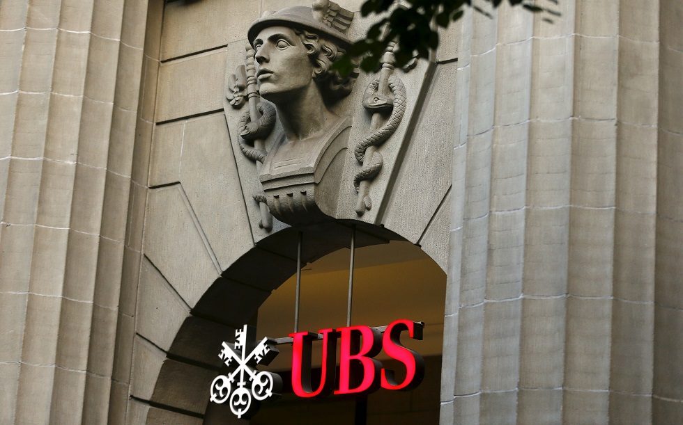 Swiss bank UBS in talks with China Life for asset management JV