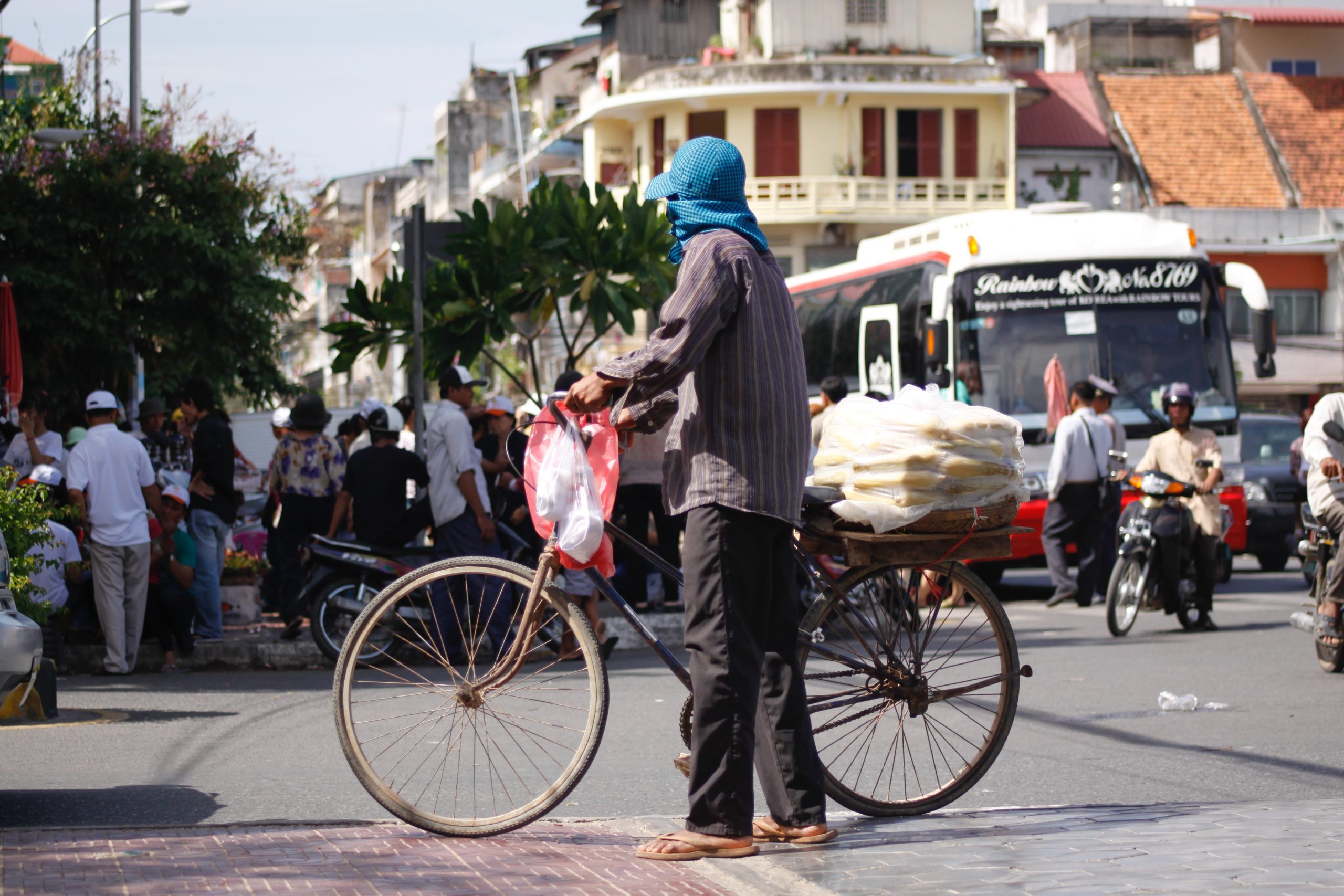 IFC considers $50m financing for Cambodian MFI Amret
