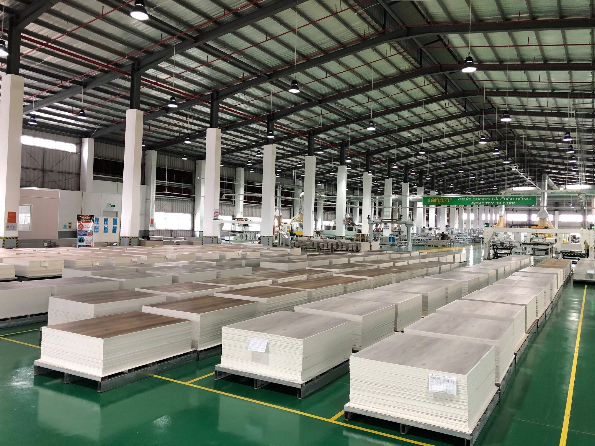 IFC mulls $20m loan in Vietnamese plastic manufacturer An Phat Holdings