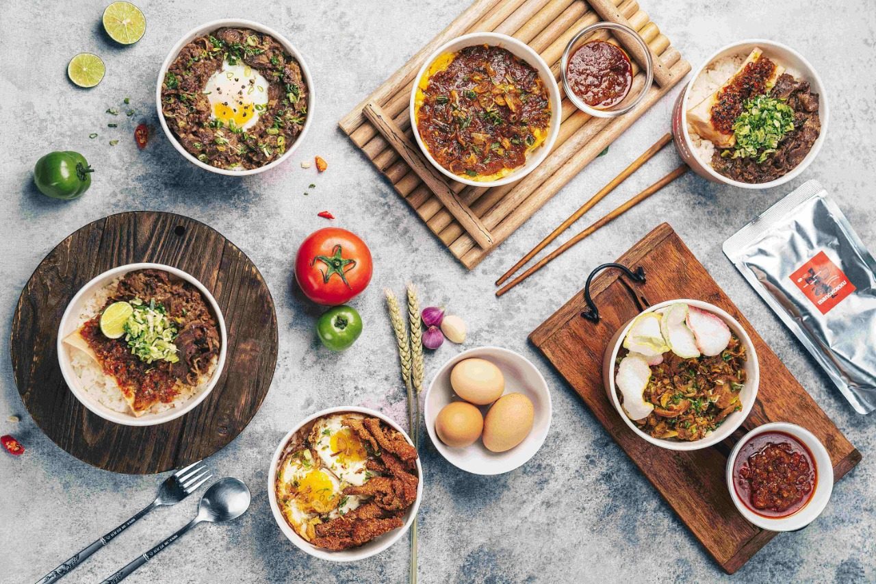 Indonesia's Alpha JWC backs $2m seed round in local rice bowl chain Mangkokku