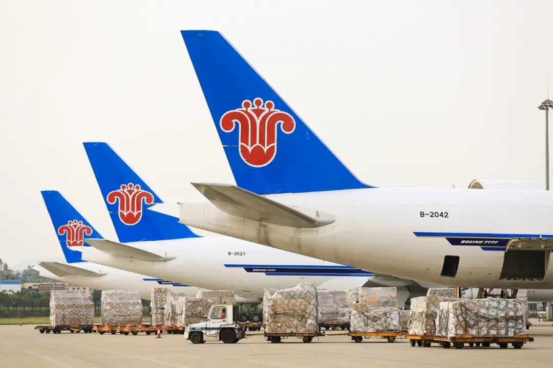 Hidden Hill Capital buys 10% stake in China Southern Airlines' logistics unit for $114m