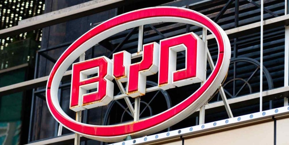 Chinese market regulators okay IPO of chip unit of automaker BYD