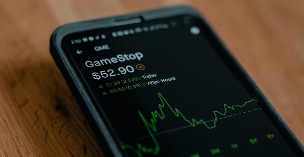 Crypto trading boosts Robinhood's revenue in Q2, but company warns of muted Q3