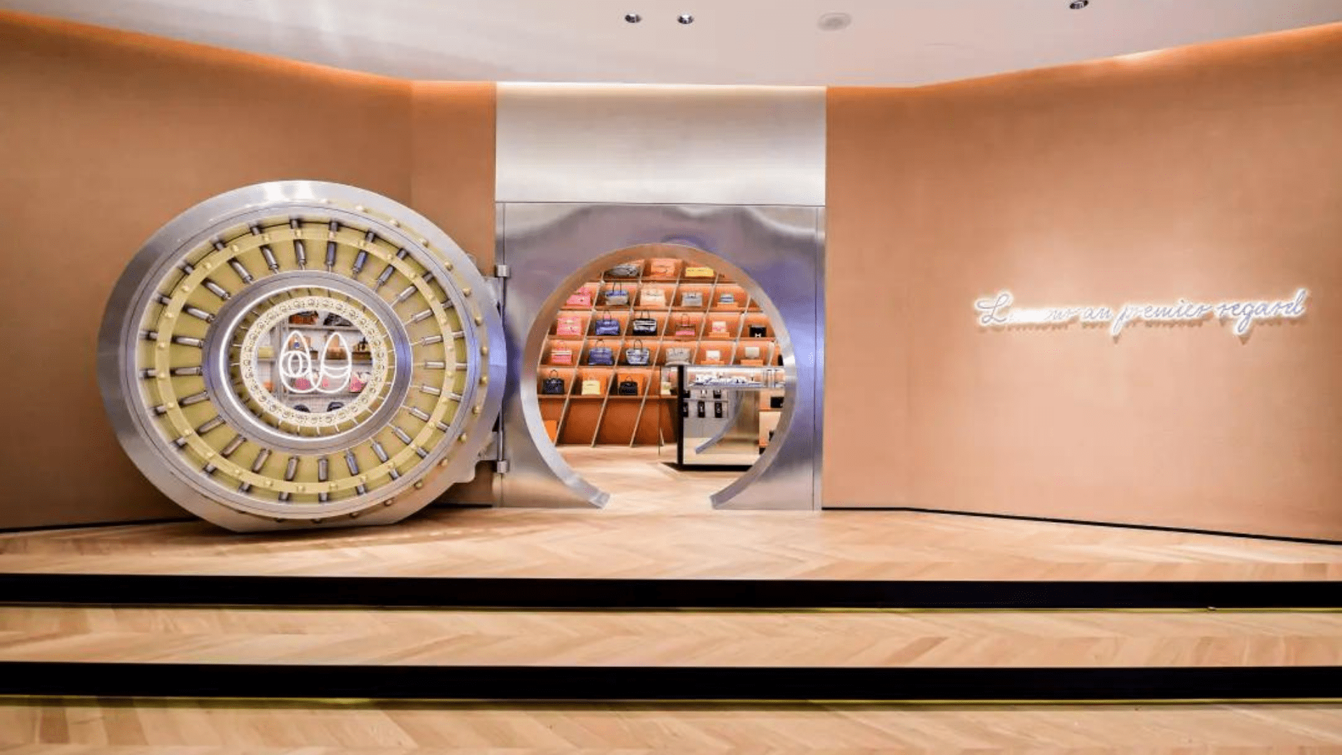 China Digest: NaaS, Ponhu in funding news