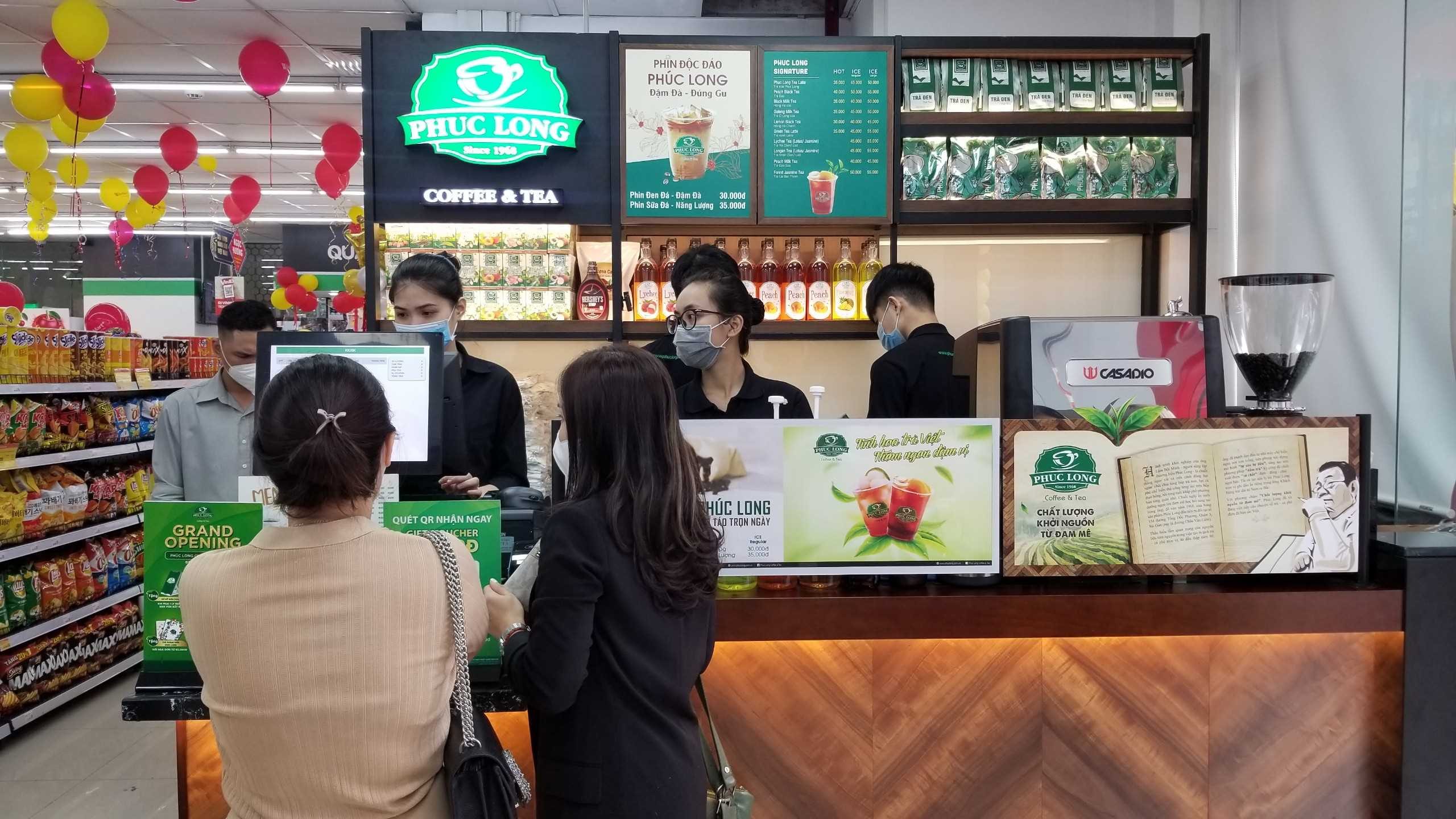 Vietnam's Masan increases stake in local beverage chain Phuc Long to 51%