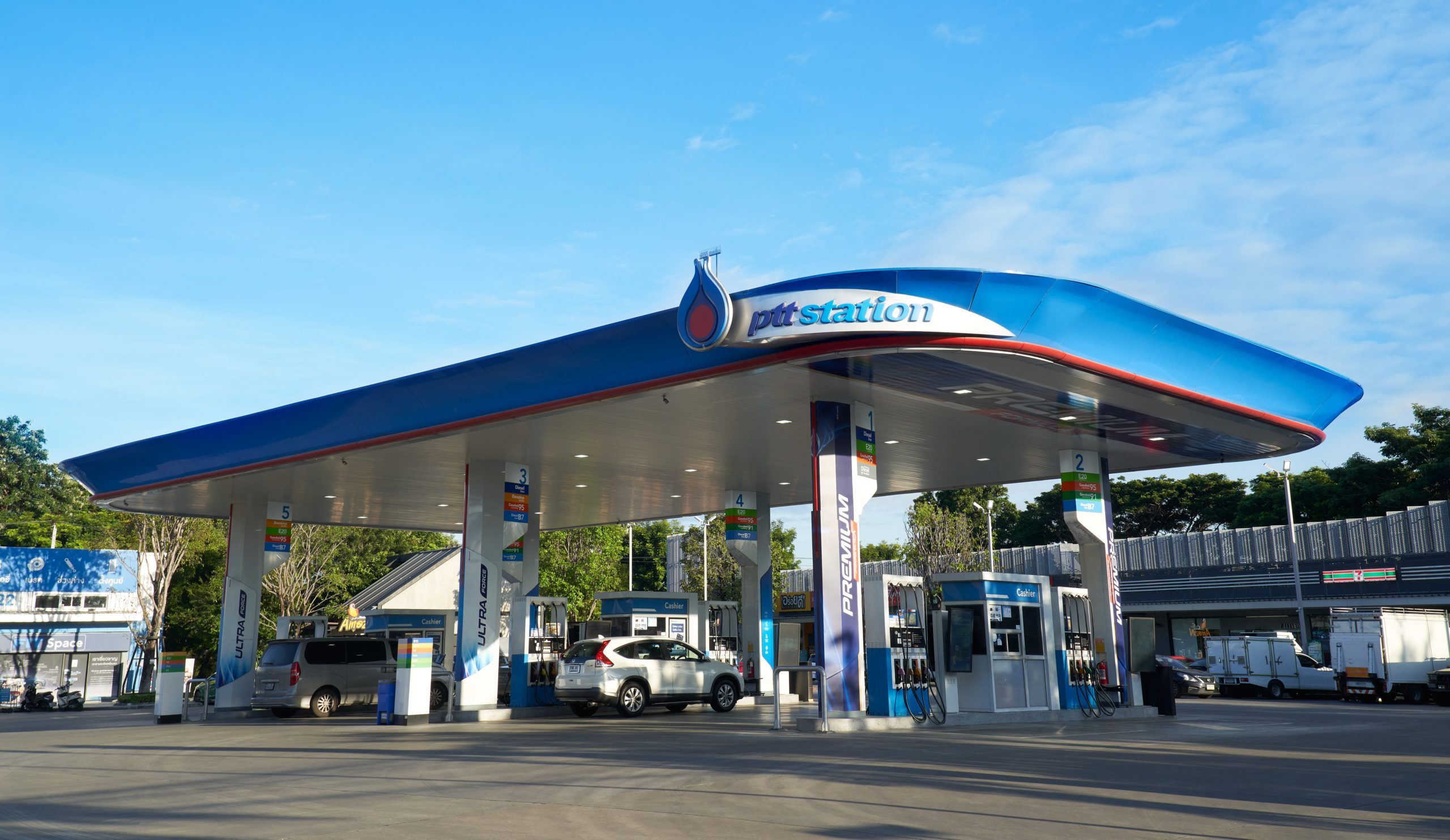 Thailand's PTT Oil and Retail to spend $900m on expansion this year