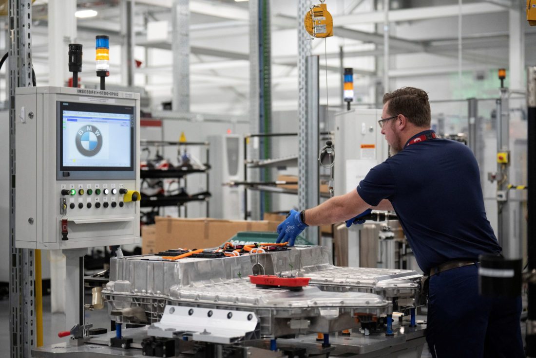 BMW set to invest $1.7b to build electric vehicles in US