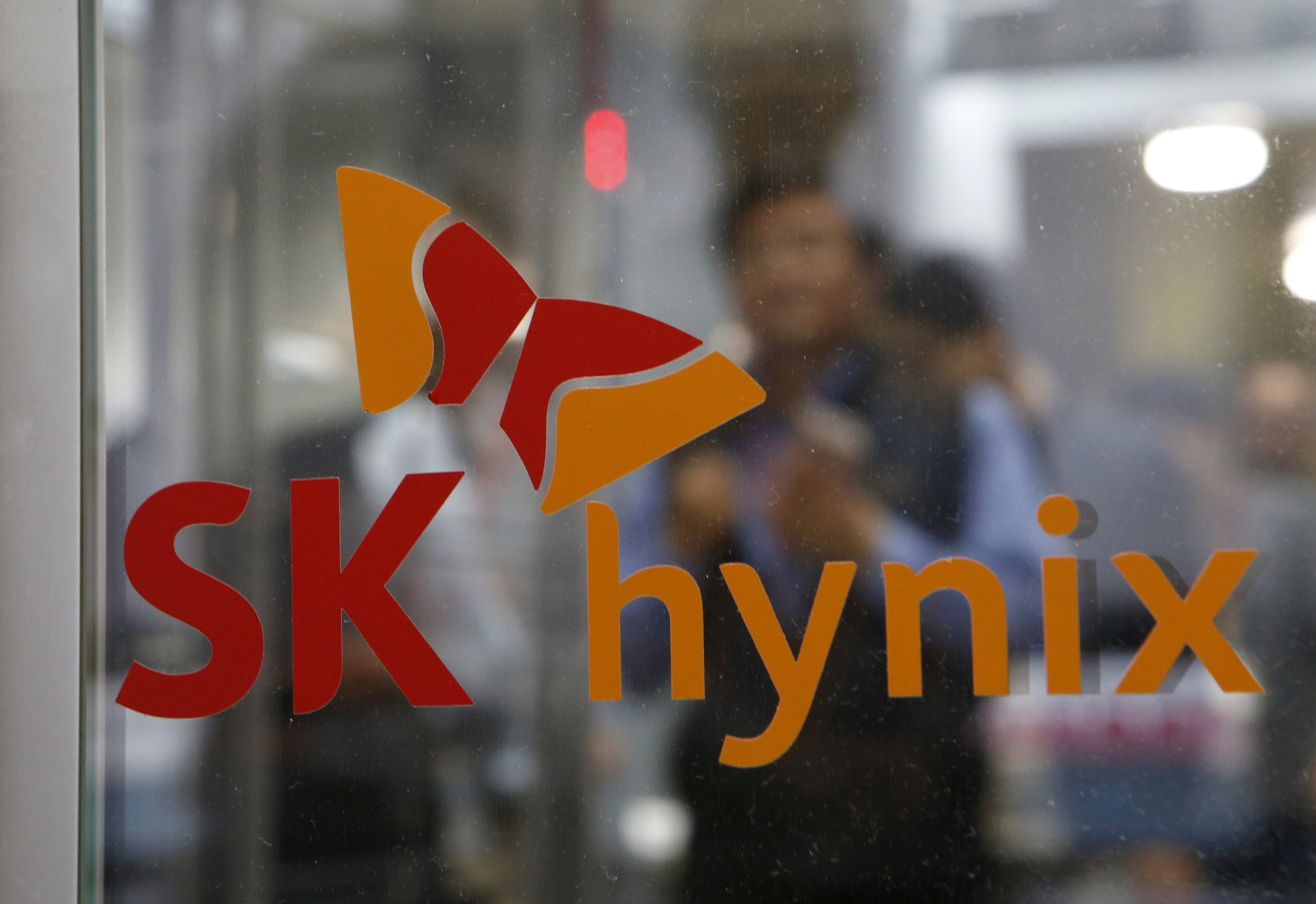 South Korea's SK Hynix to invest $75b in AI, chip business by 2028