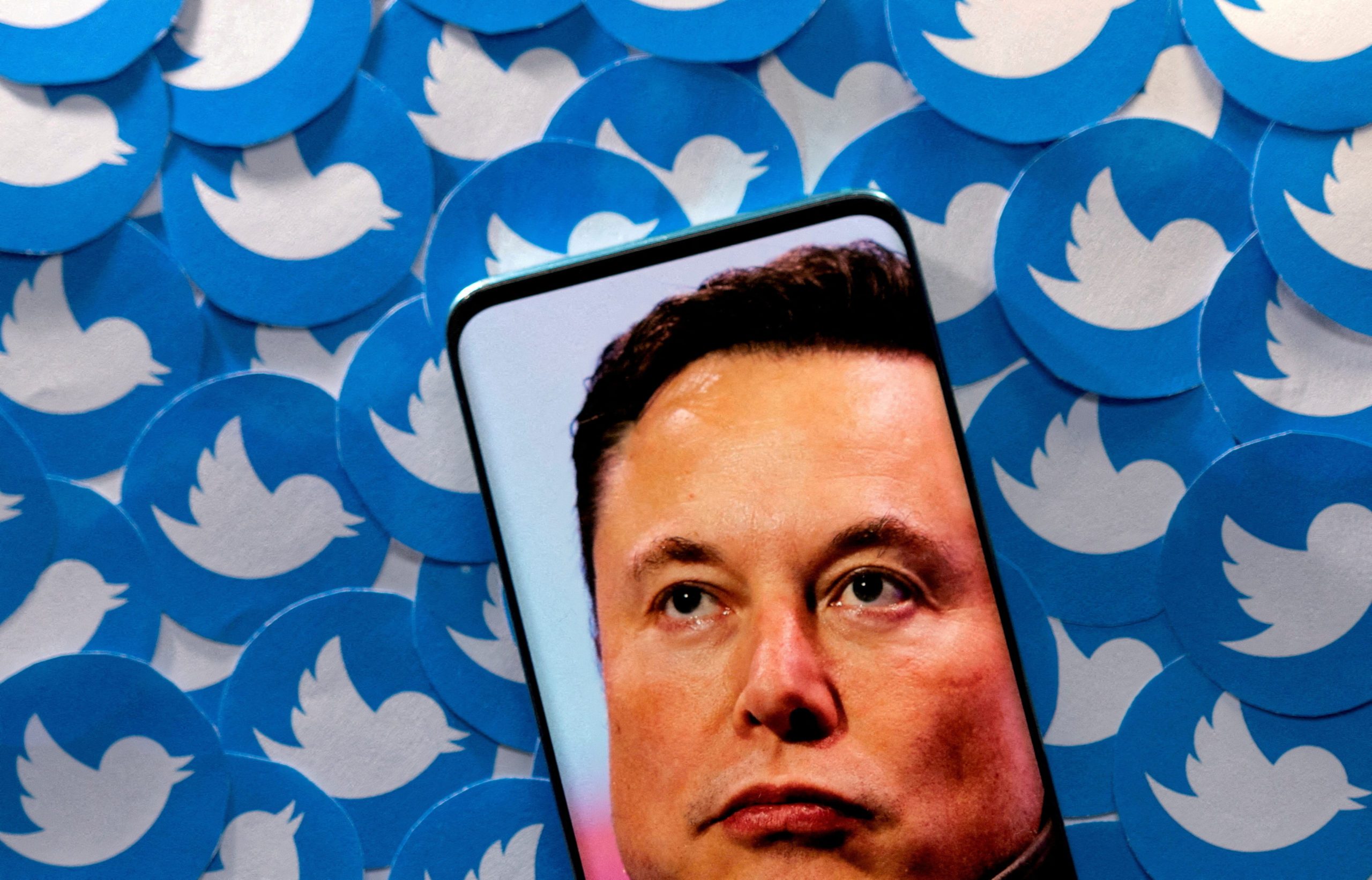 Elon Musk's team seeks new funding for Twitter