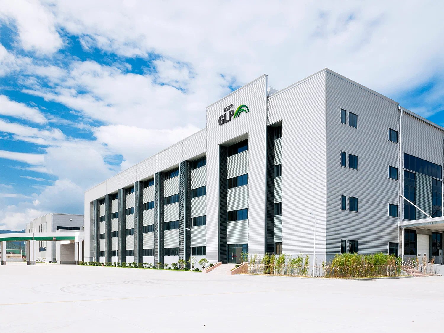 GLP secures $350m to expand China data centre operations