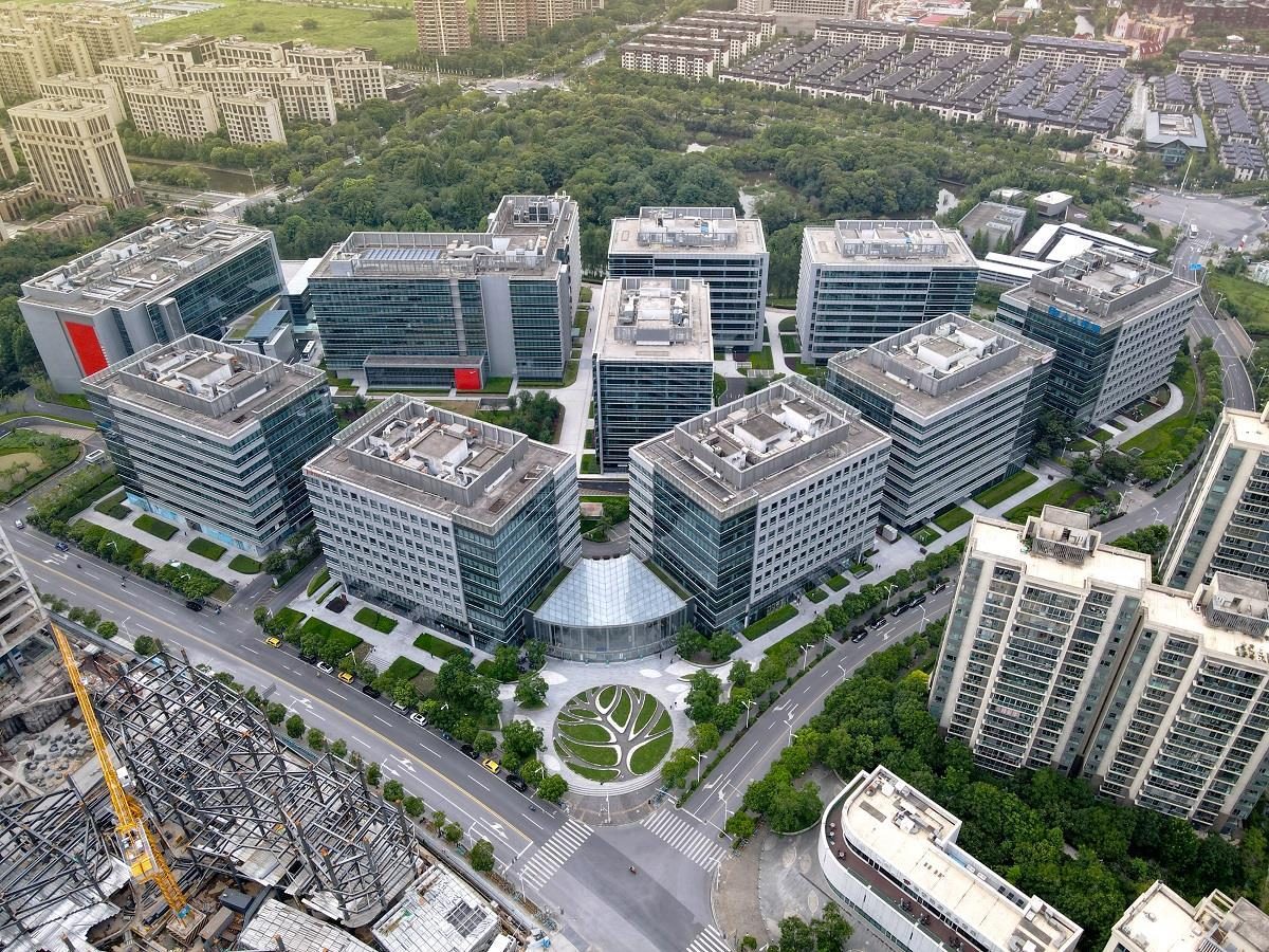 CapitaLand buys Shanghai offices from US developer Tishman Speyer for over $1b thumbnail