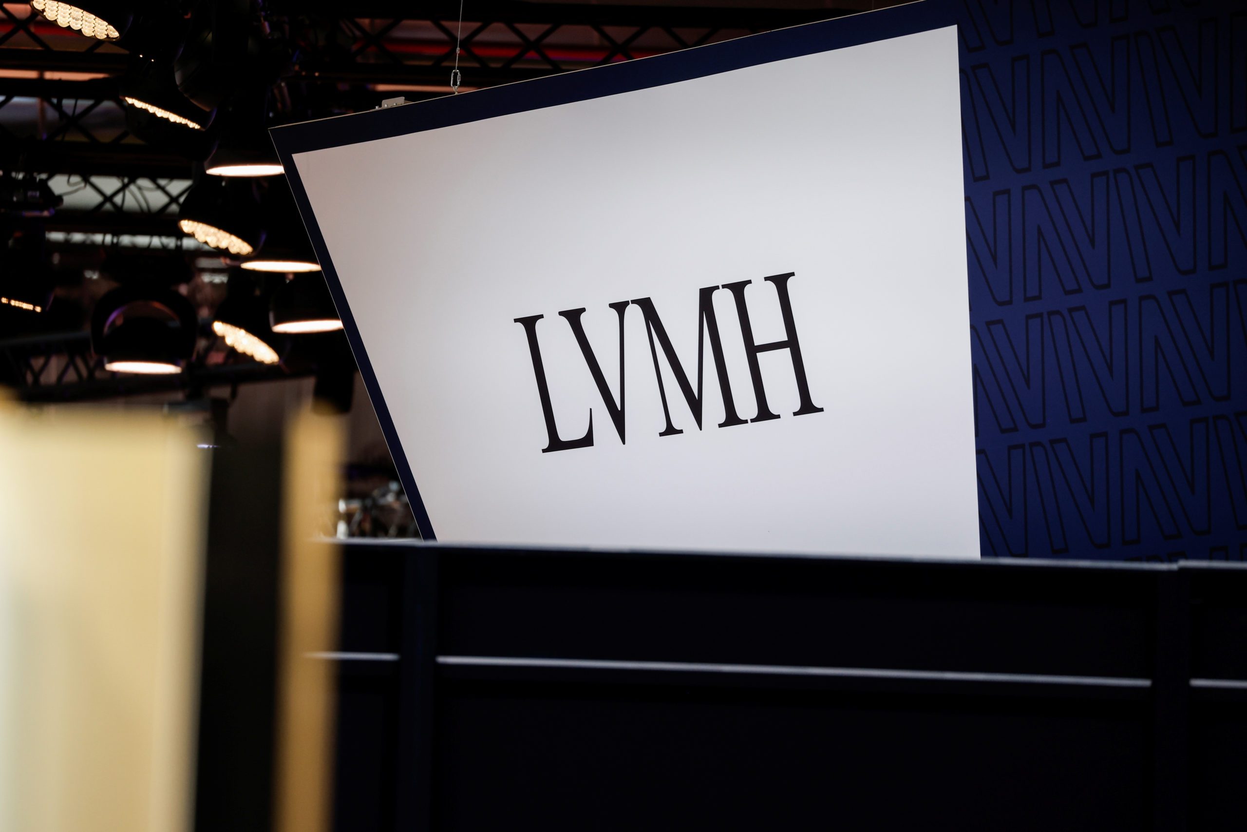 LVMH-Backed L Catterton Aims to Raise $275m in First Yuan