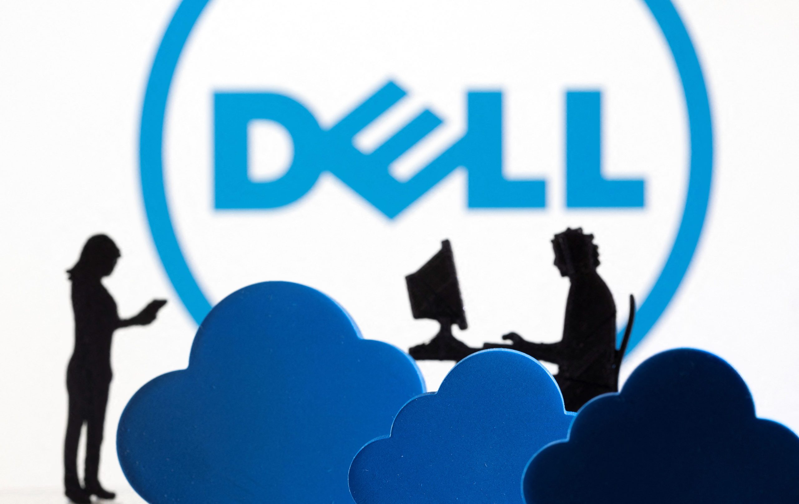 Dell to slash about 5% of workforce on falling PC demand