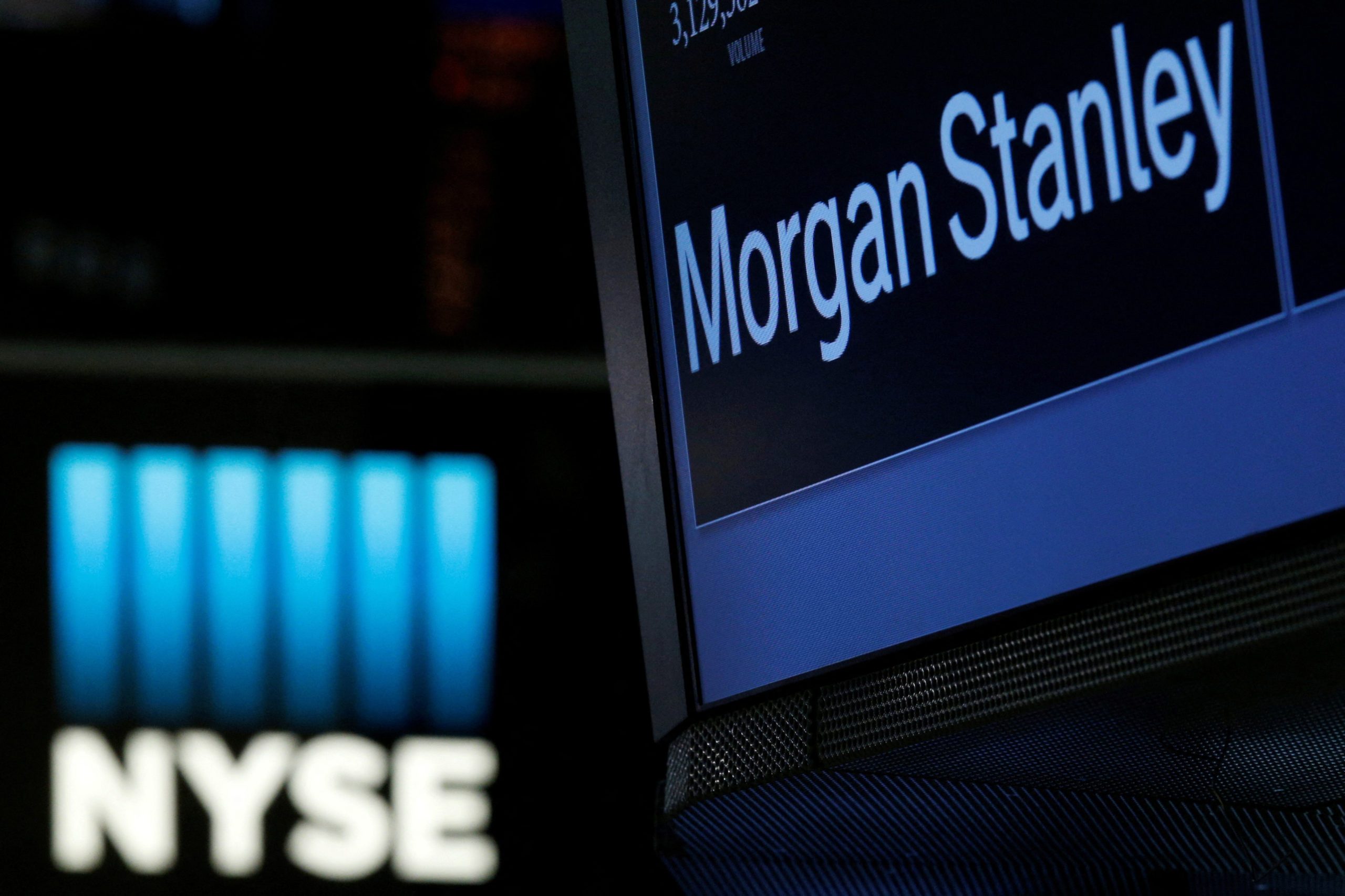 Morgan Stanley weighs cutting 7% of Asia investment bank jobs