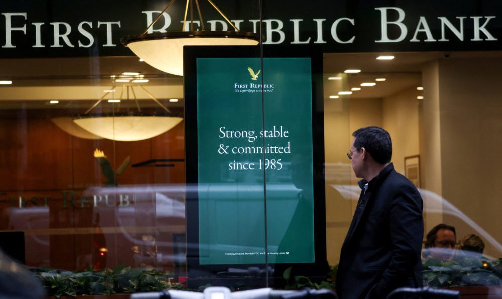 First Republic shares tank almost 33% despite $30b support