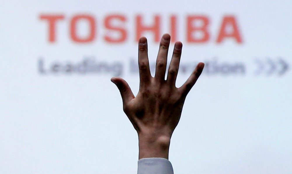 Toshiba's auction, which started with a bang, now ends in a whimper
