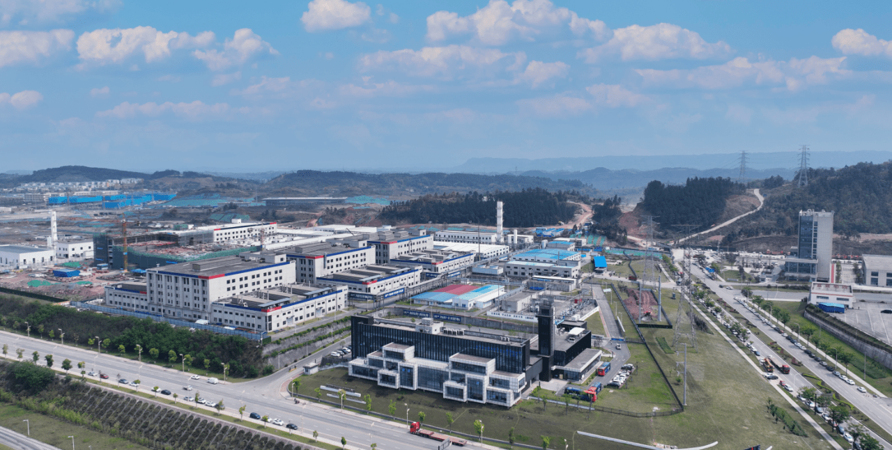 China's lithium-ion battery maker Libode closes $375m ahead of planned IPO