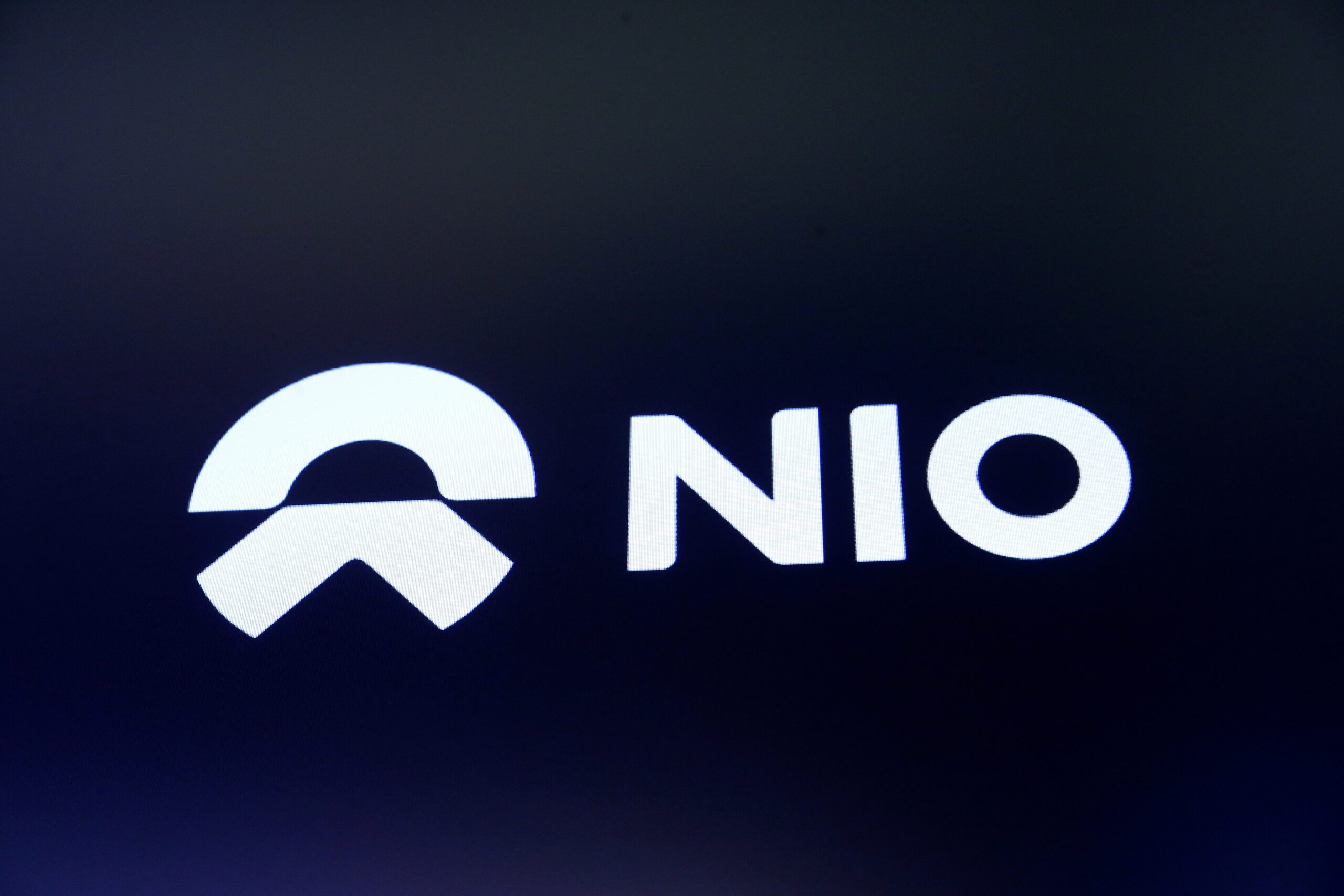 China's Nio launches smartphone developed to use with its electric cars