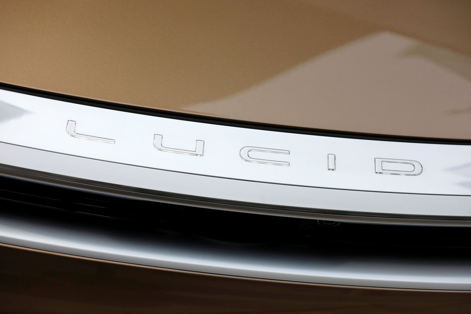 EV maker Lucid to raise about $3b from Saudi's PIF, others