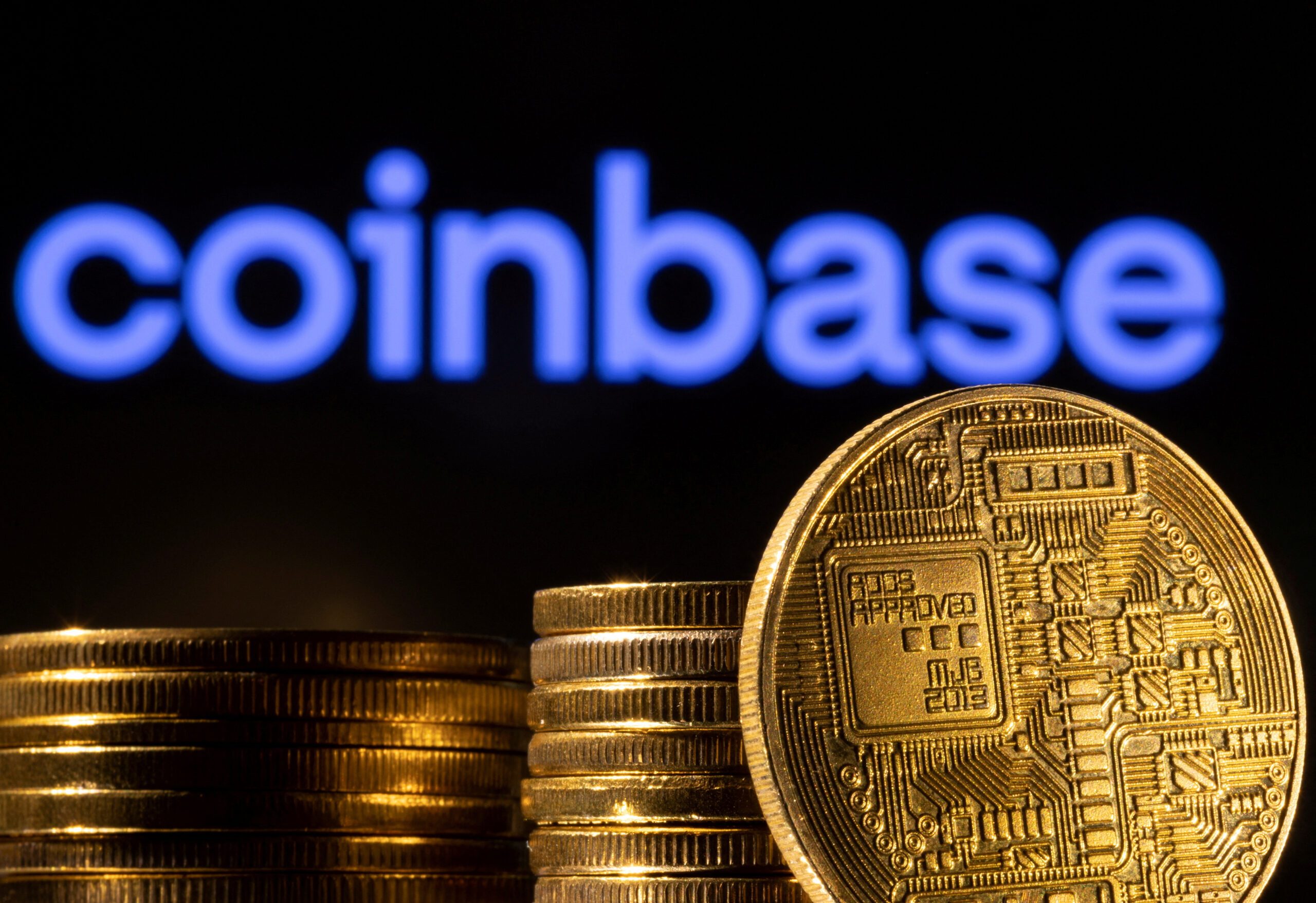 Crypto firm Coinbase to invest in Circle, shut down jointly managed Centre