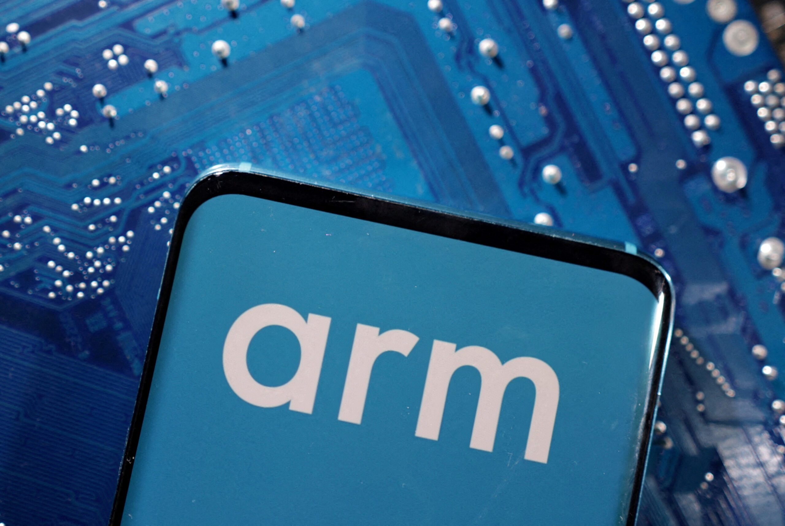 SoftBank-backed Arm's China relationship complicates IPO