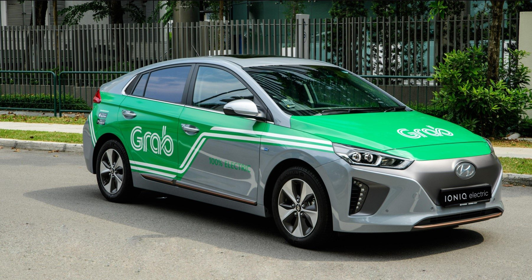 SG Digest: Grab, Trans-cab merger faces public test; Payoneer bags MPI licence