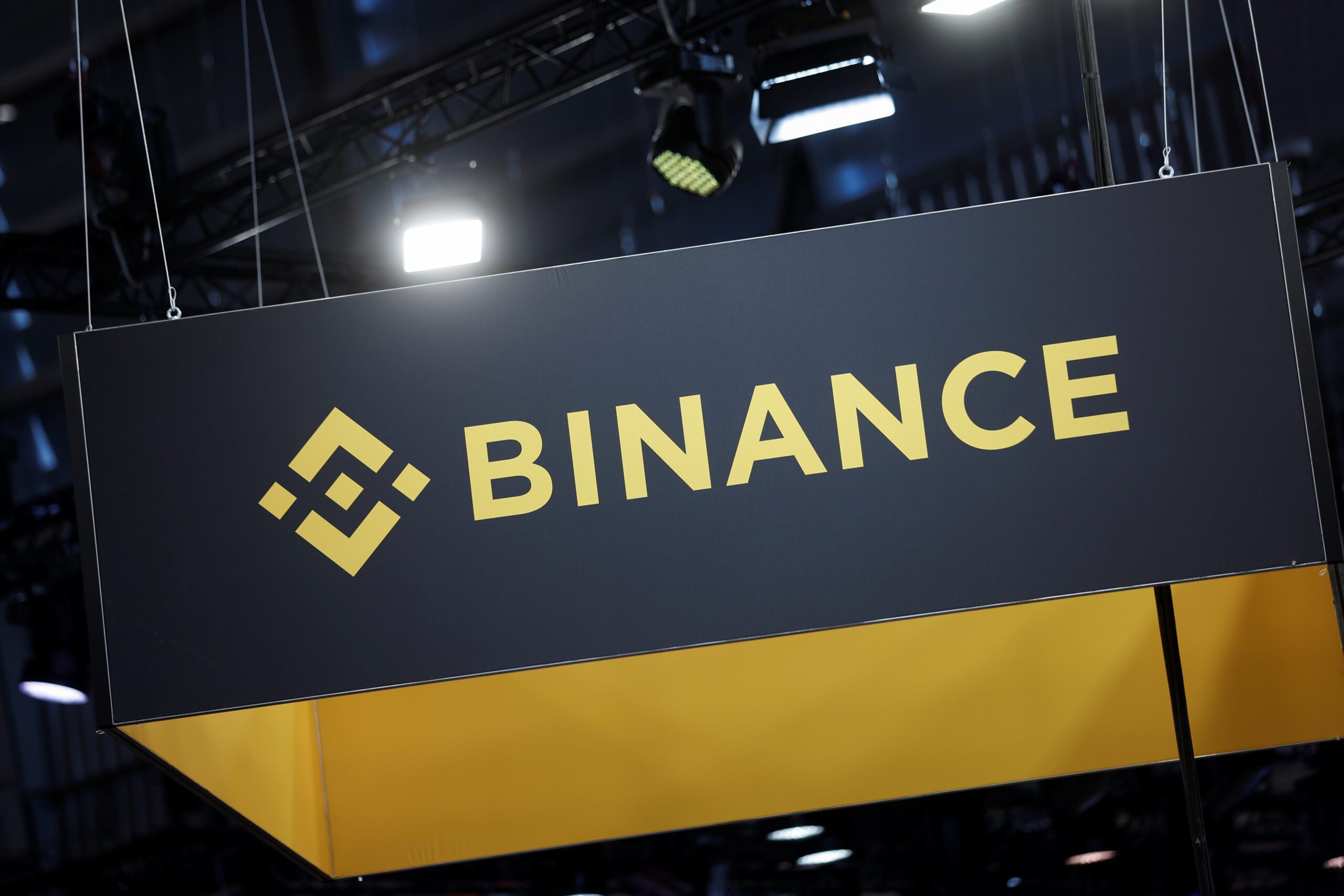 Binance sees $956m in outflows after Zhao steps down to settle US probe