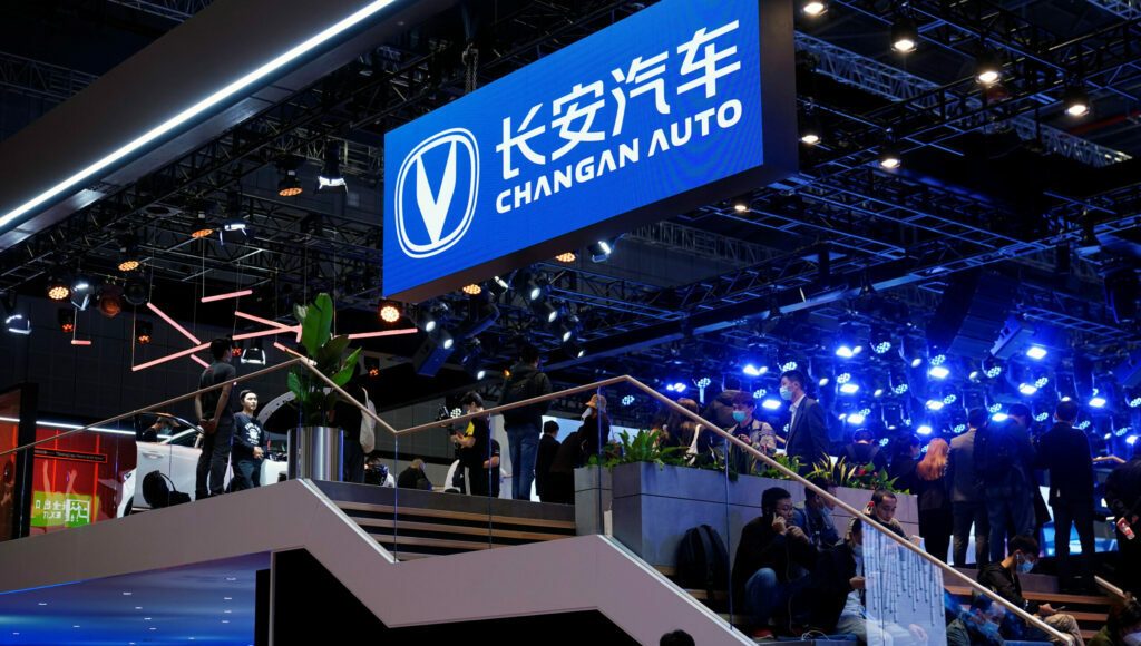 China's Nio to team up with Changan Auto to develop battery-swapping EVs