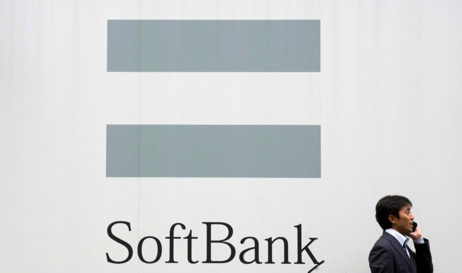 SoftBank books $5.2b loss in Q3—its fourth straight quarter in the red