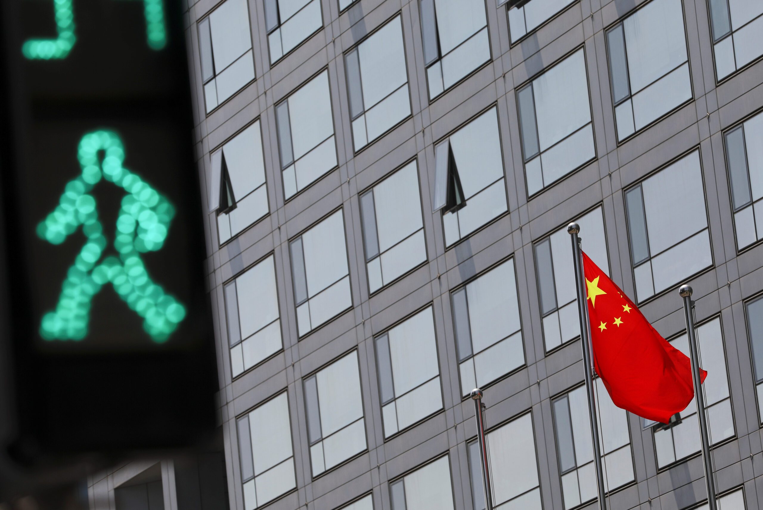 China probes exposure of HK units of banks, insurers to local government debt