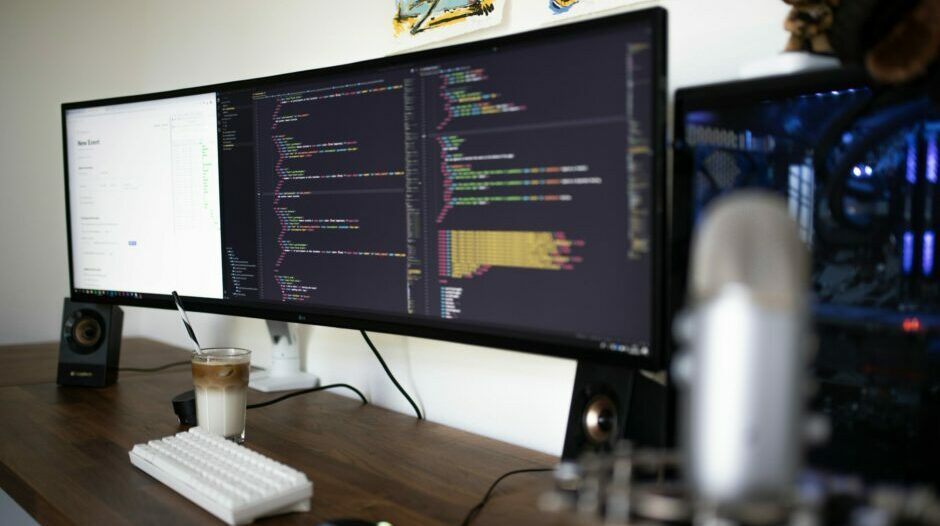 China's SaaS startups embrace AI as last resort to secure VC funding