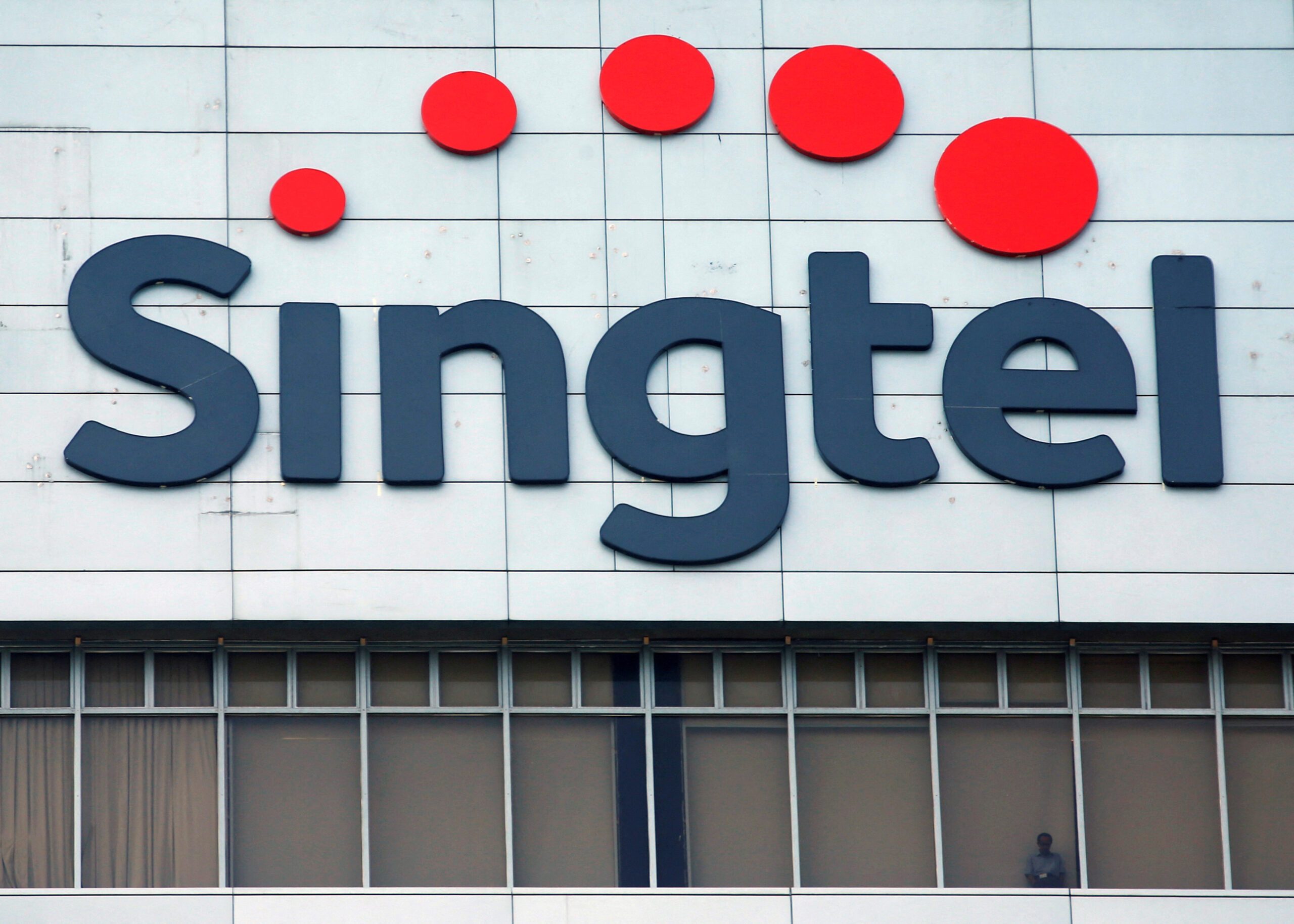 KKR, Singtel seek to fully own Singapore data centre firm in $3.9b deal