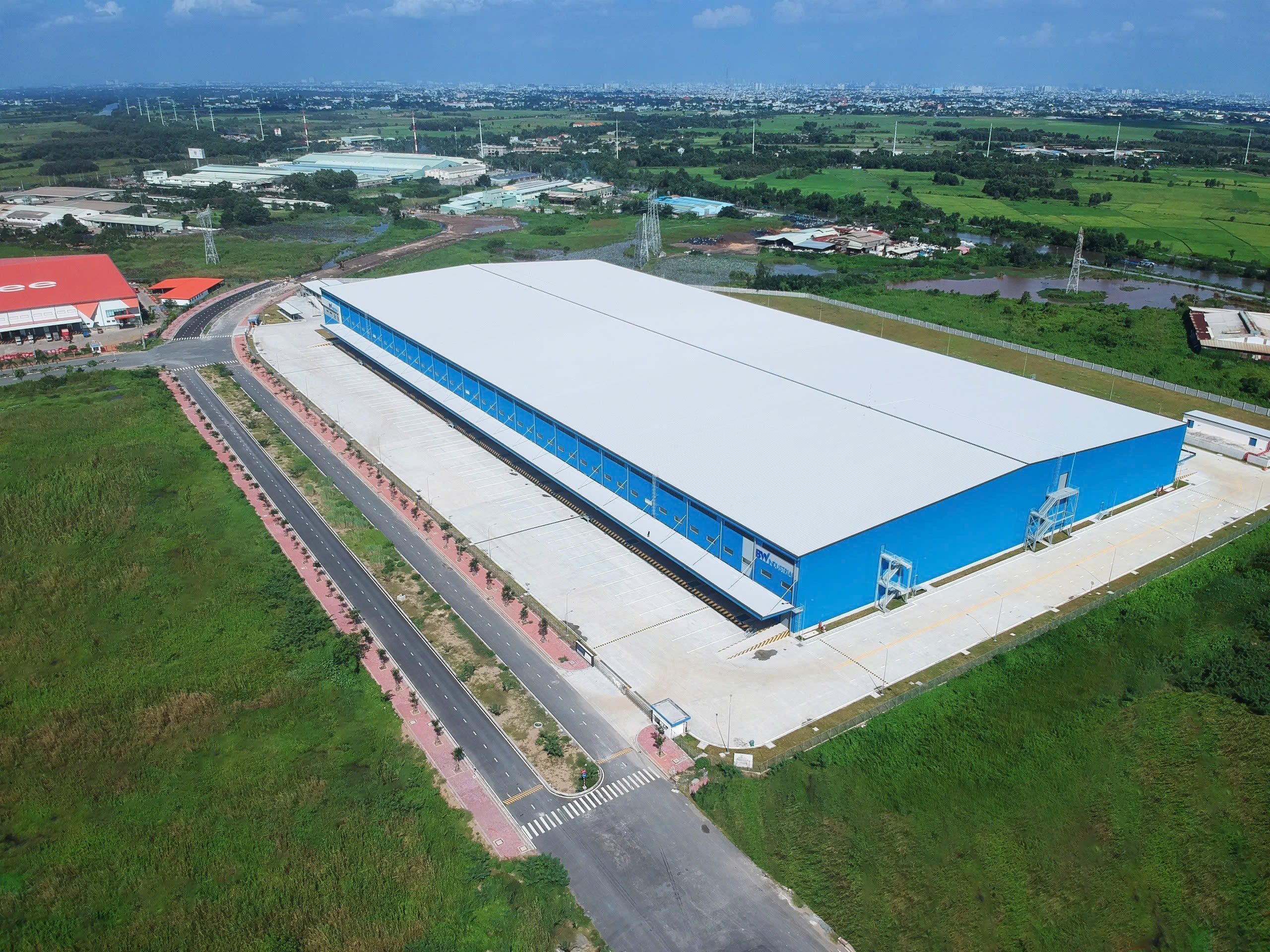 Logistics real estate thrives in Vietnam amid e-commerce, manufacturing boom