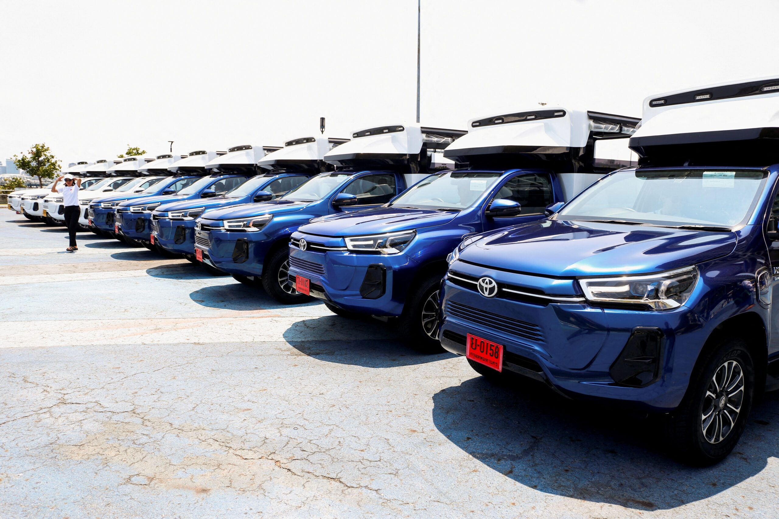 Toyota targets to produce 1 million EVs by 2027