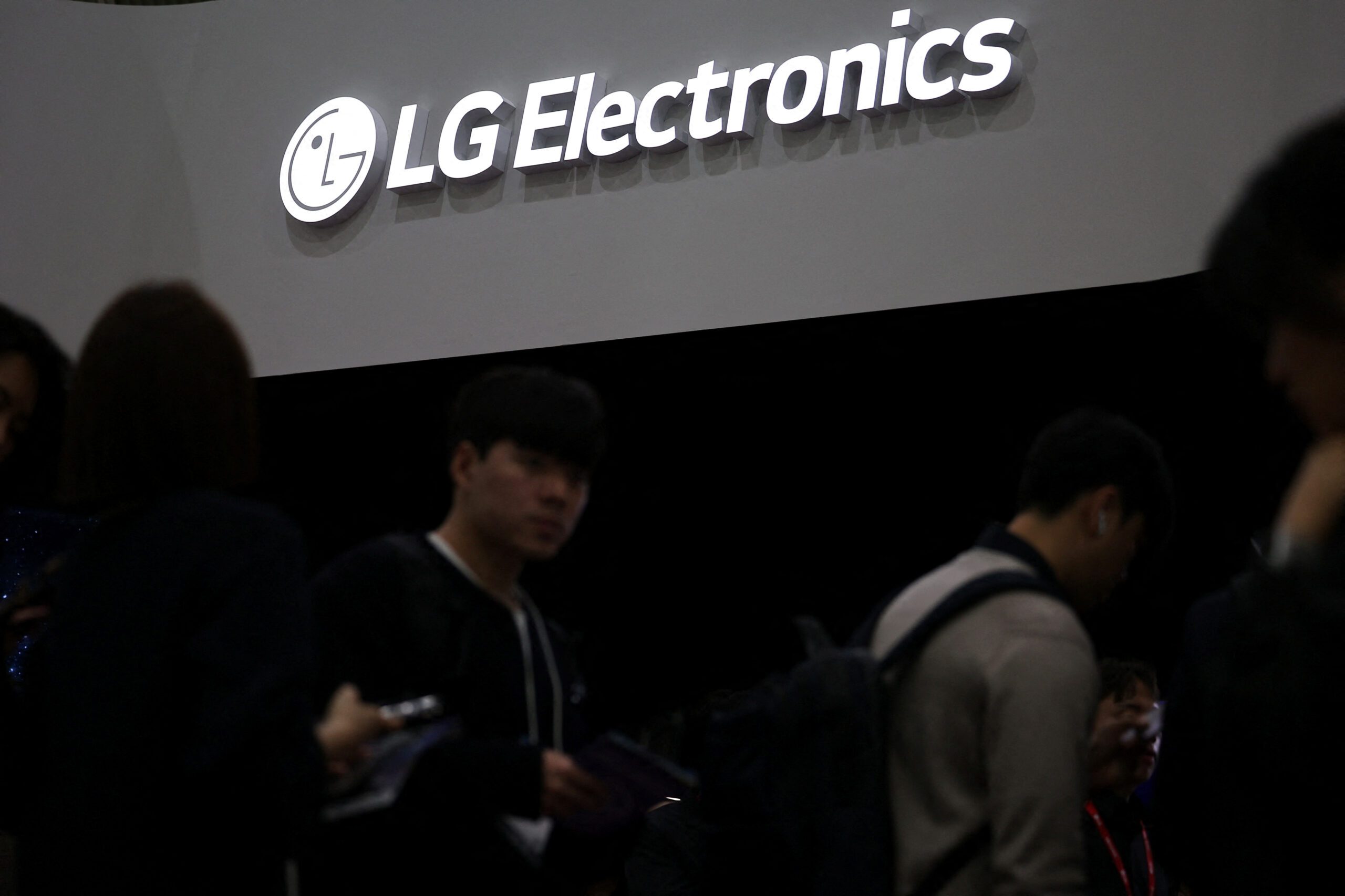 LG Electronics delays India unit IPO on market jitters