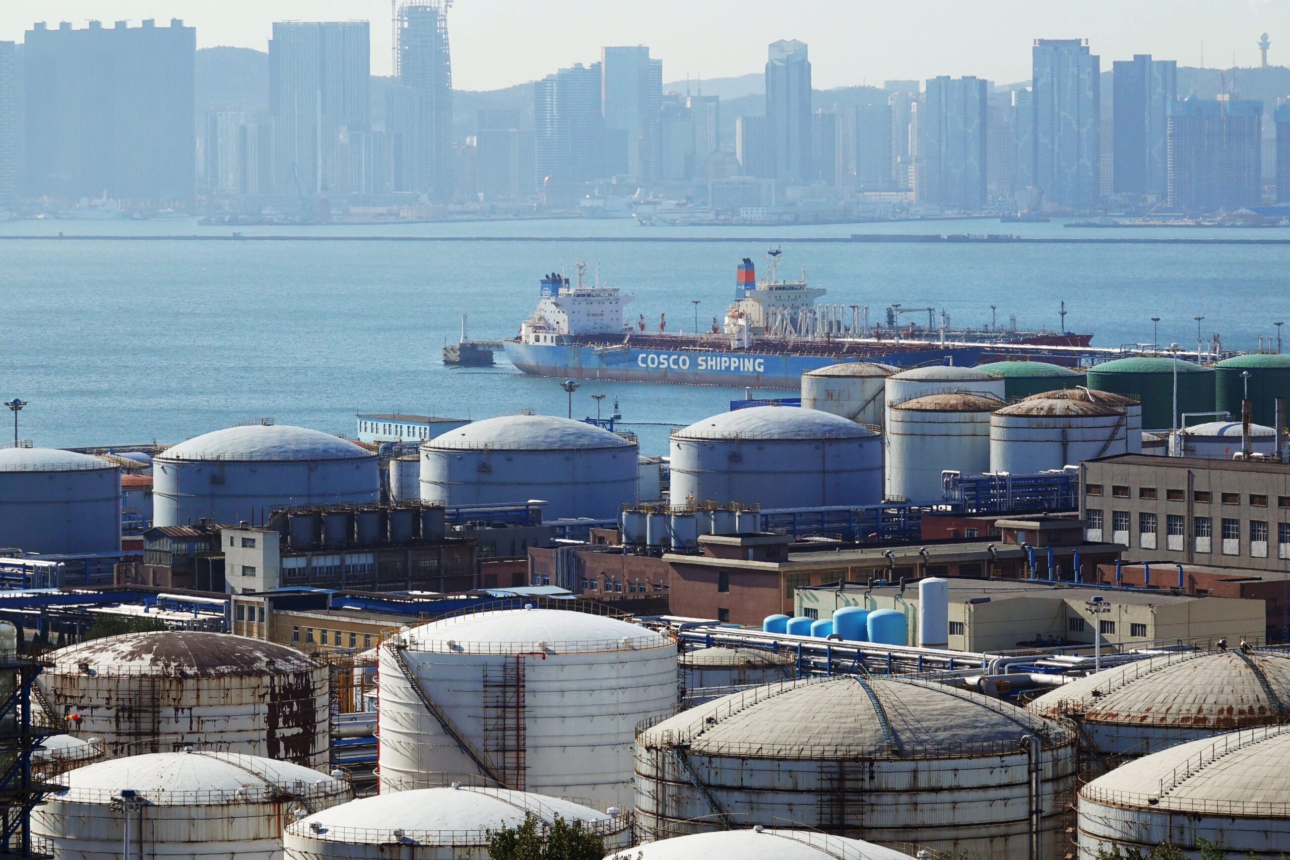 Chinese firms in talks to join consortium to buy Li Ka-shing's ports