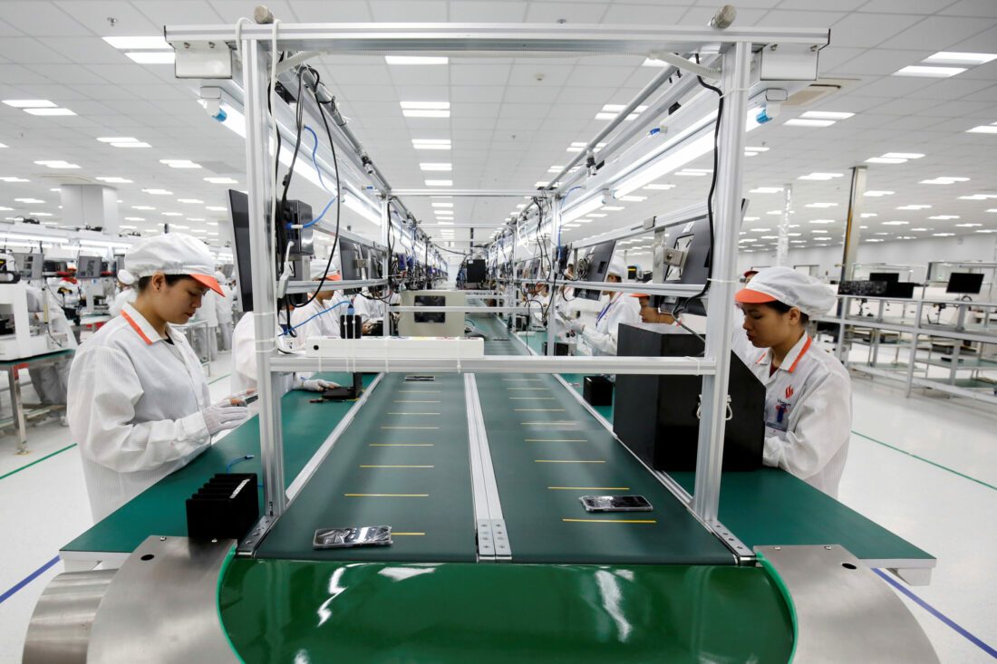 US prods Vietnam to cut down use of Chinese tech