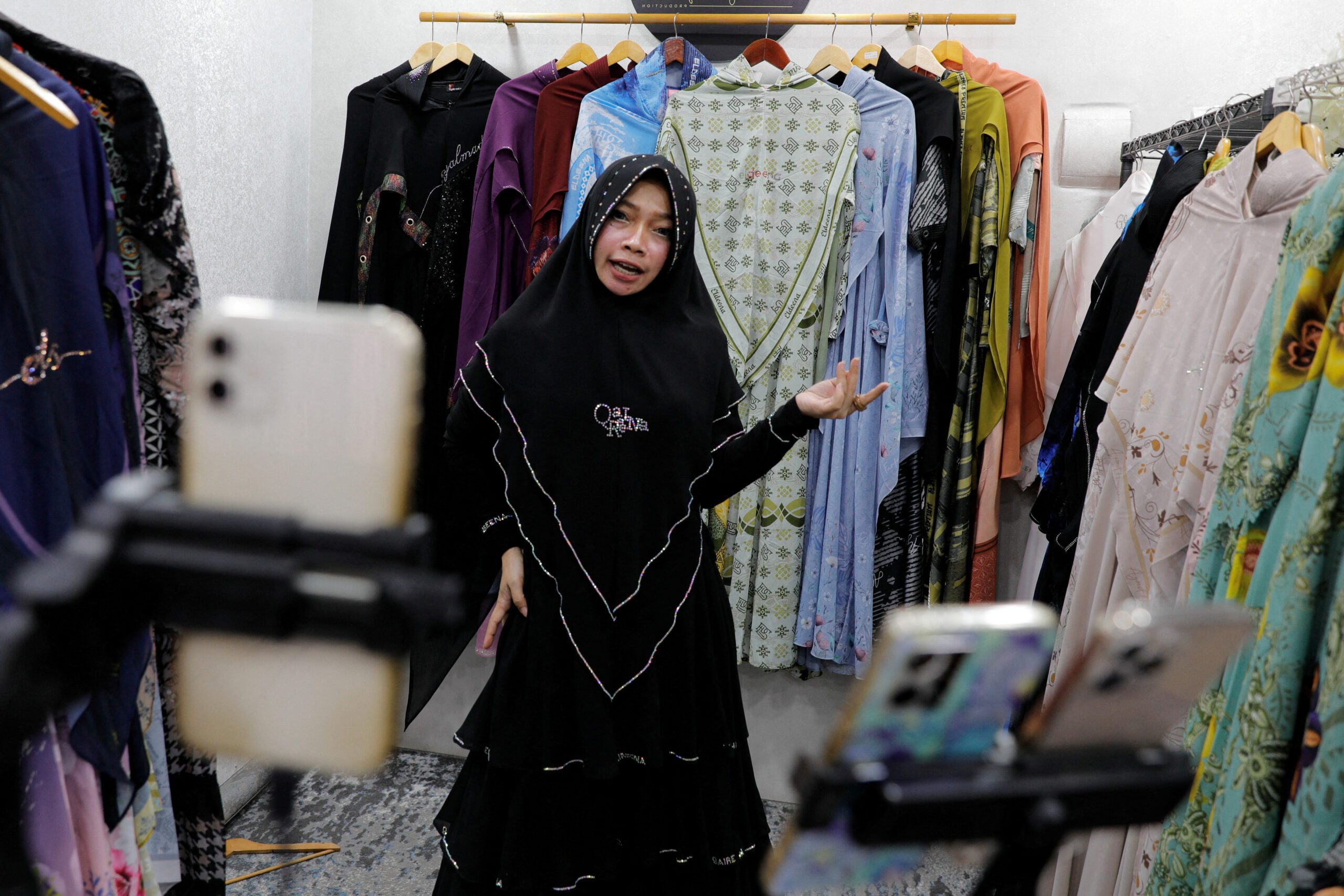 Indonesia to make e-commerce firms collect tax on sellers' sales