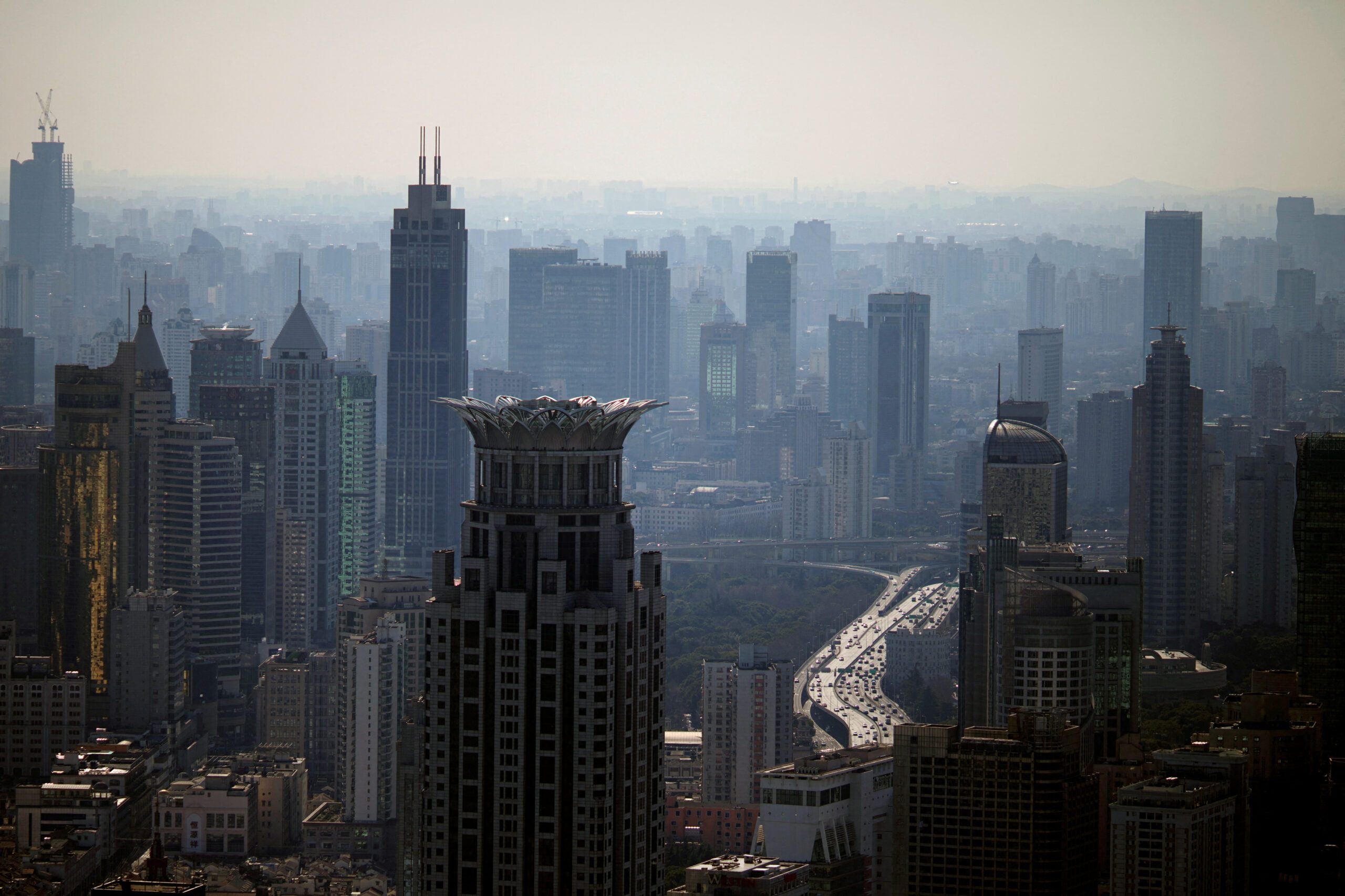Wealth funds turn to active investments in China to weather volatility