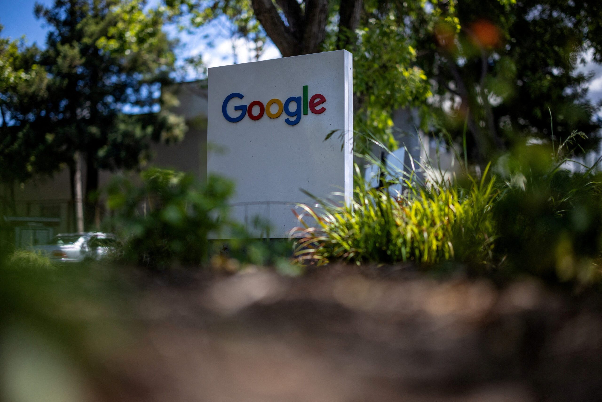 India's financial crime fighting agency summons Google, Meta executives