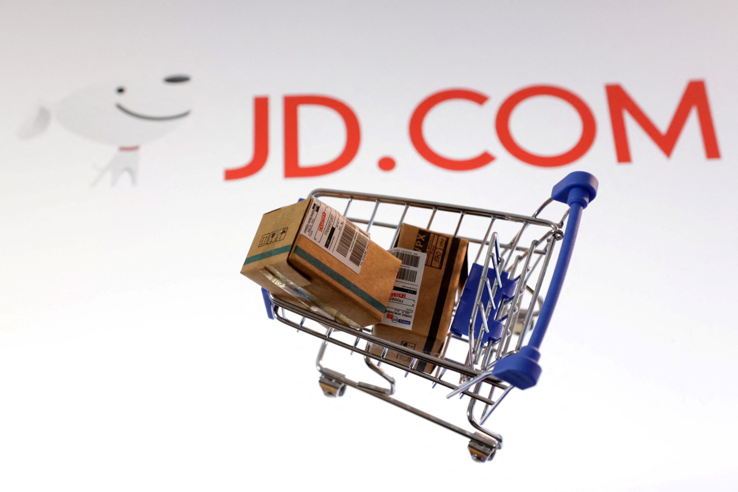 China's JD.com tops quarterly revenue estimates on steady e-commerce demand