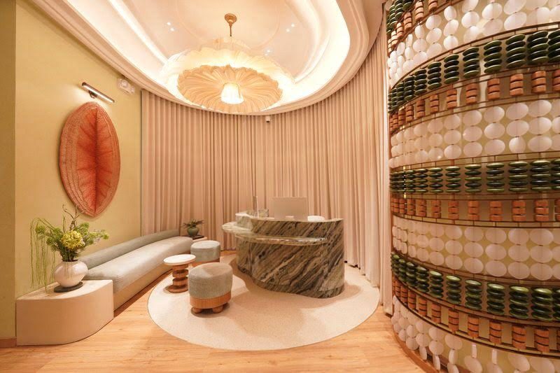 Women’s health clinic Eluvo bags seed funding from Foxmont Capital