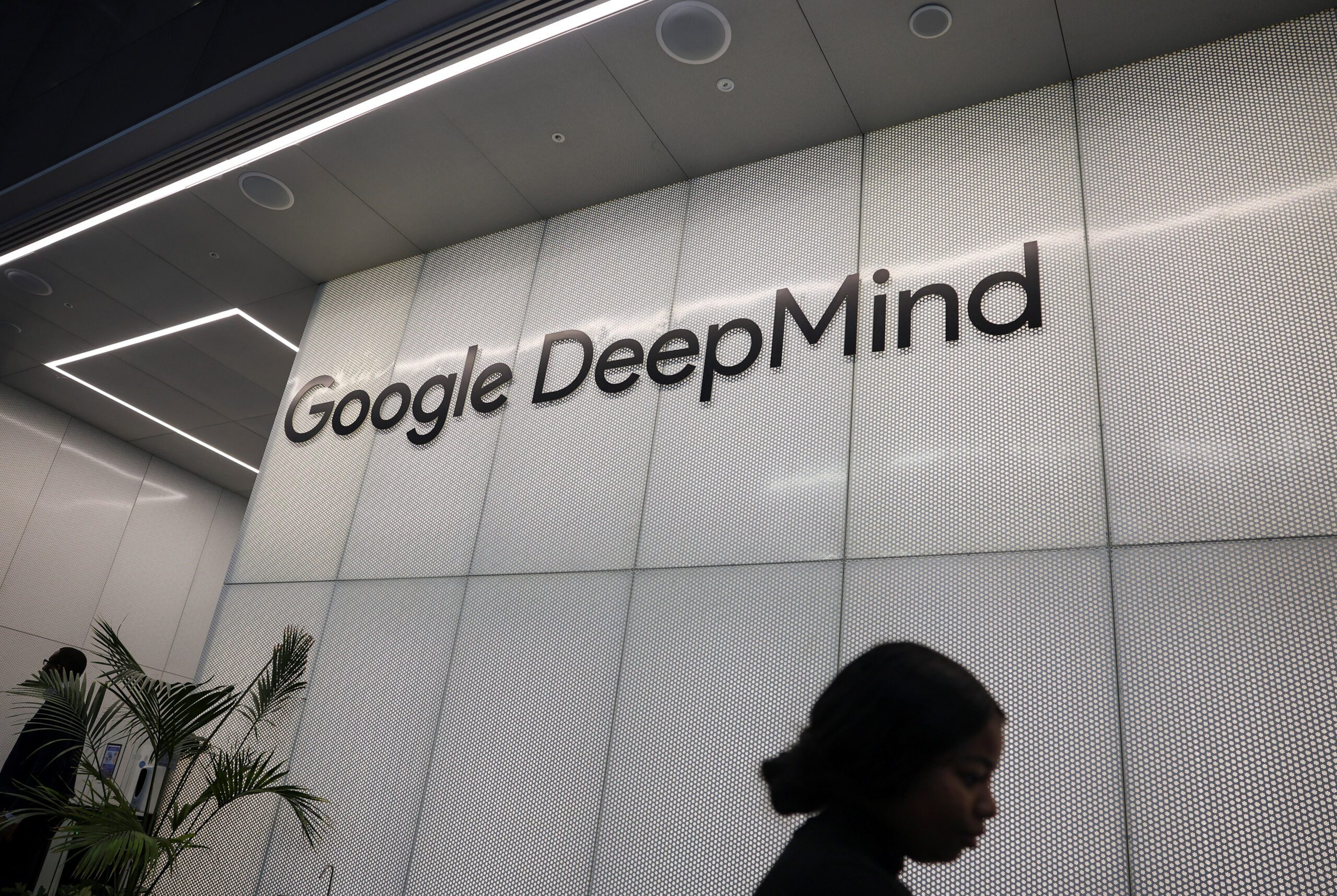 Google DeepMind to open new AI research lab in Singapore