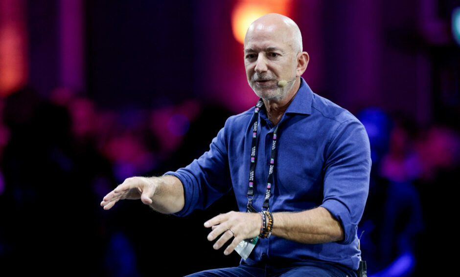 Jeff Bezos to co-lead AI startup in first operational role since Amazon: NYT