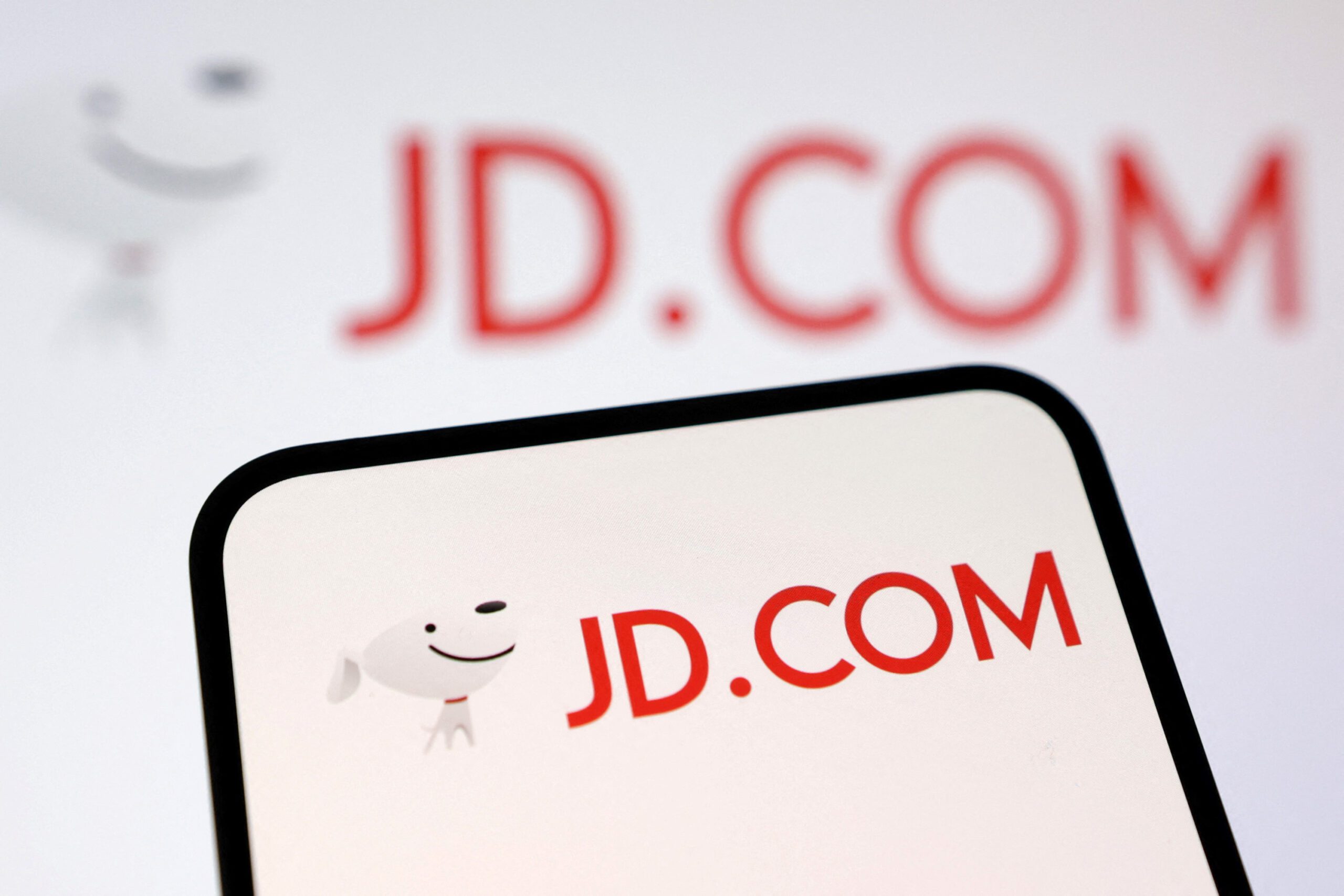 Italy sets tough terms on data protection to clear JD.com's takeover of Ceconomy