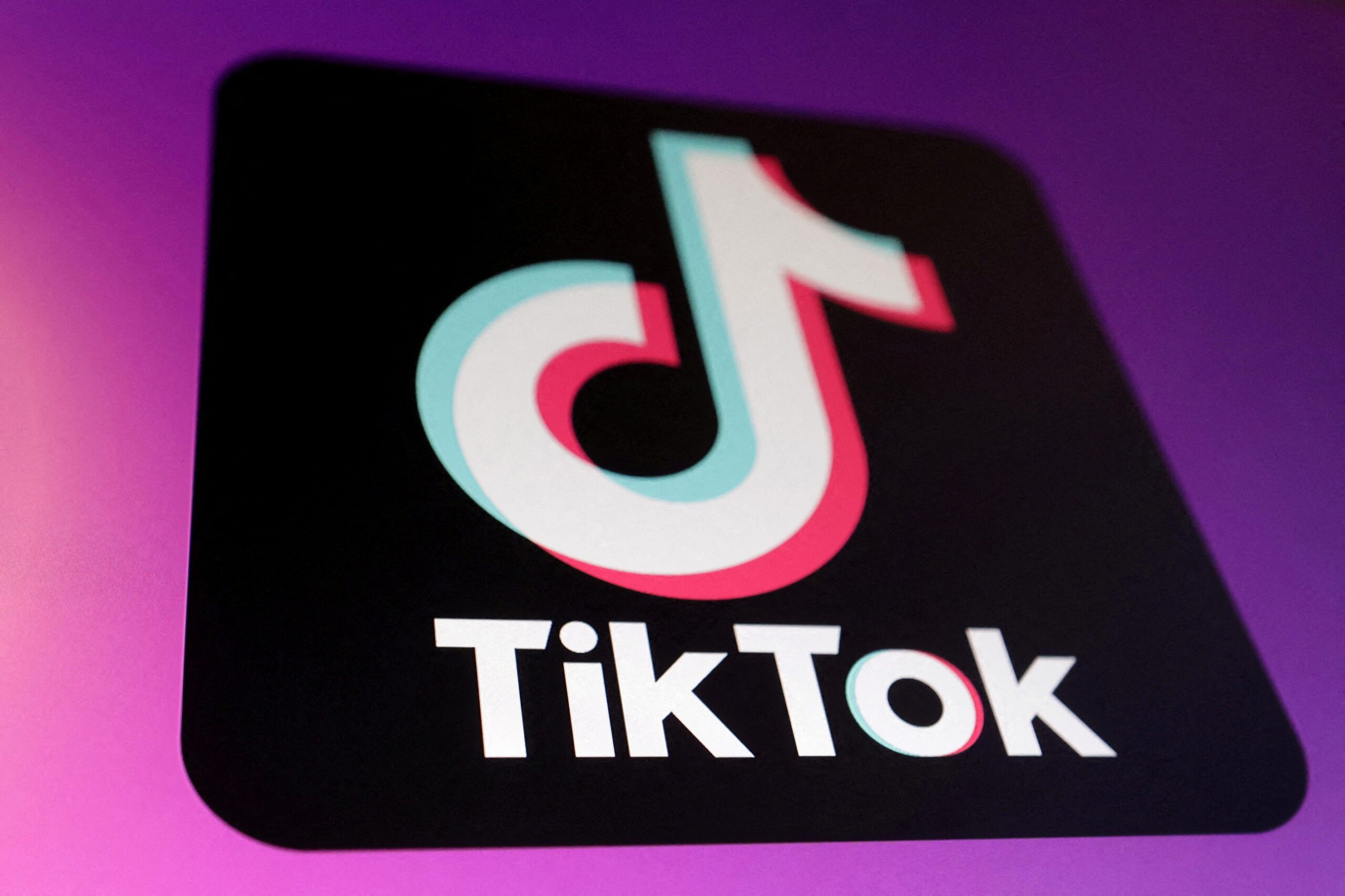 TikTok clinches deal for new US joint venture to avoid American ban