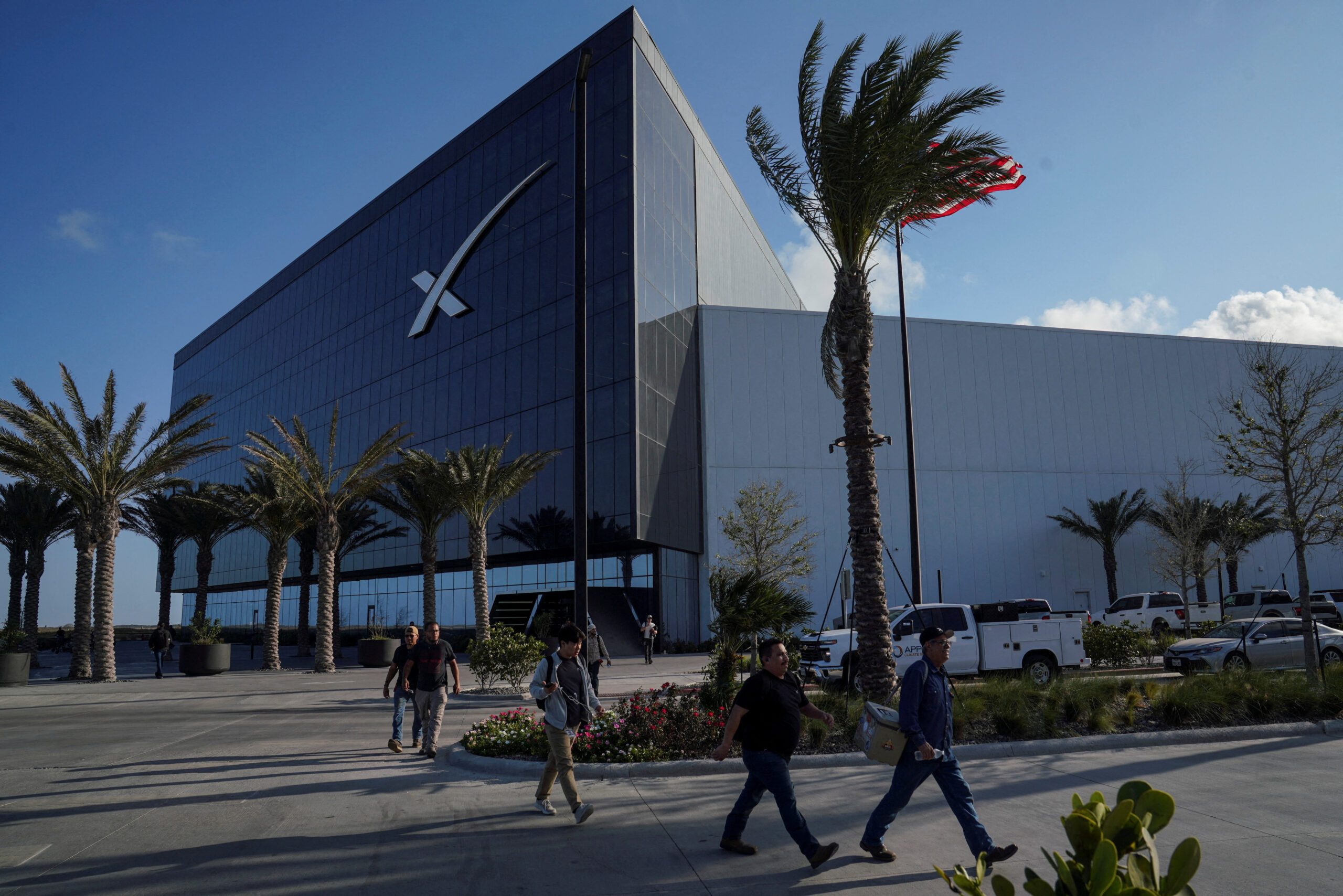 SpaceX holds talks with Saudi PIF for $5b anchor investment in IPO: report