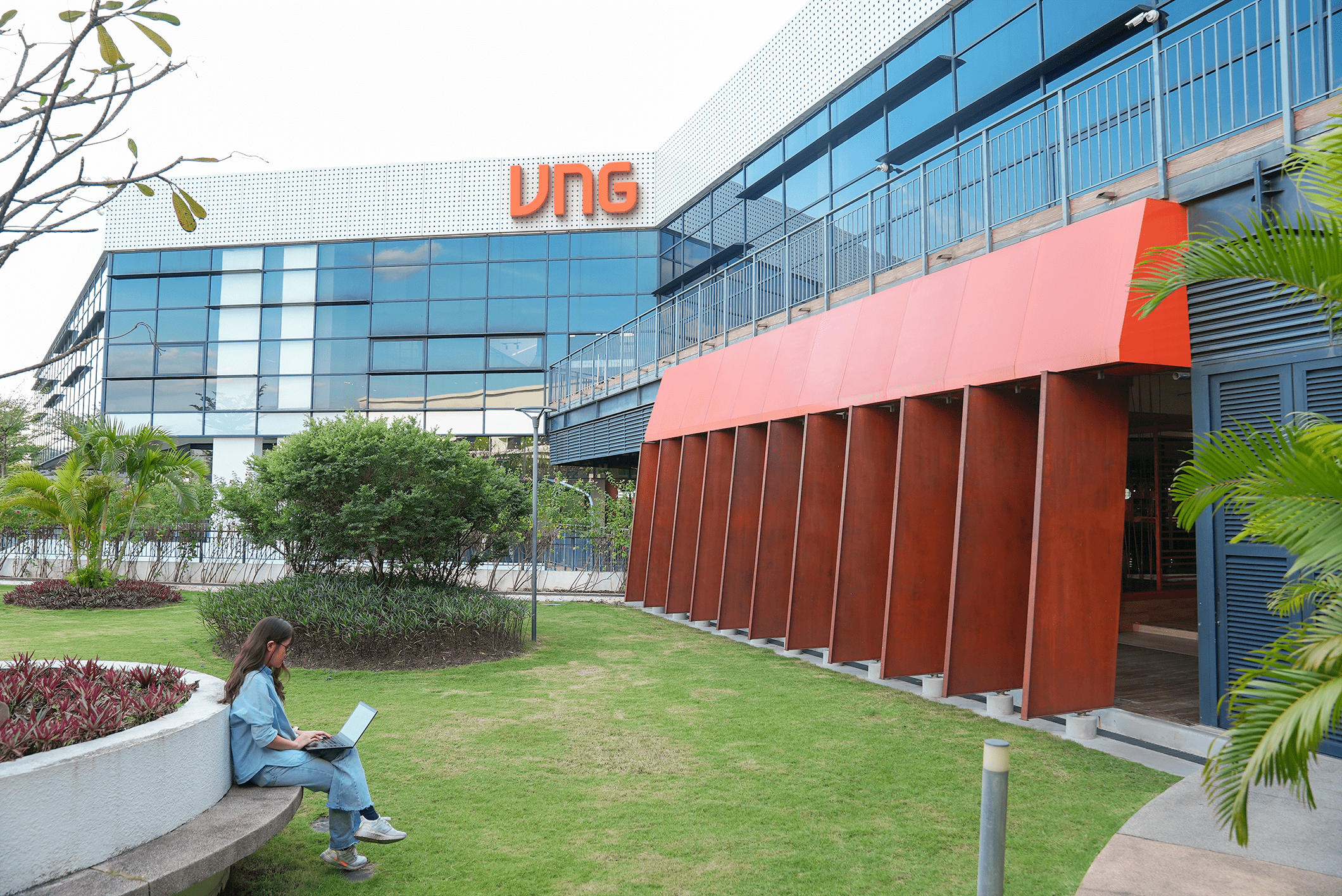 Vietnam's first tech unicorn VNG posts 17% net revenue jump in 2025